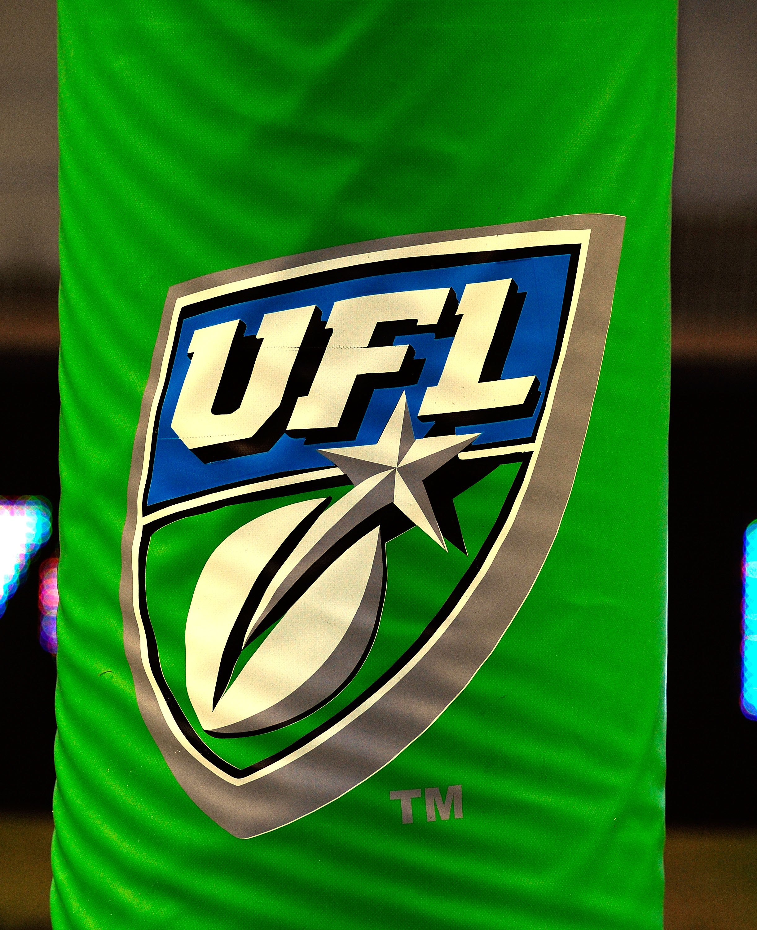 Bleacher Report Switches Up Super Bowl Logo