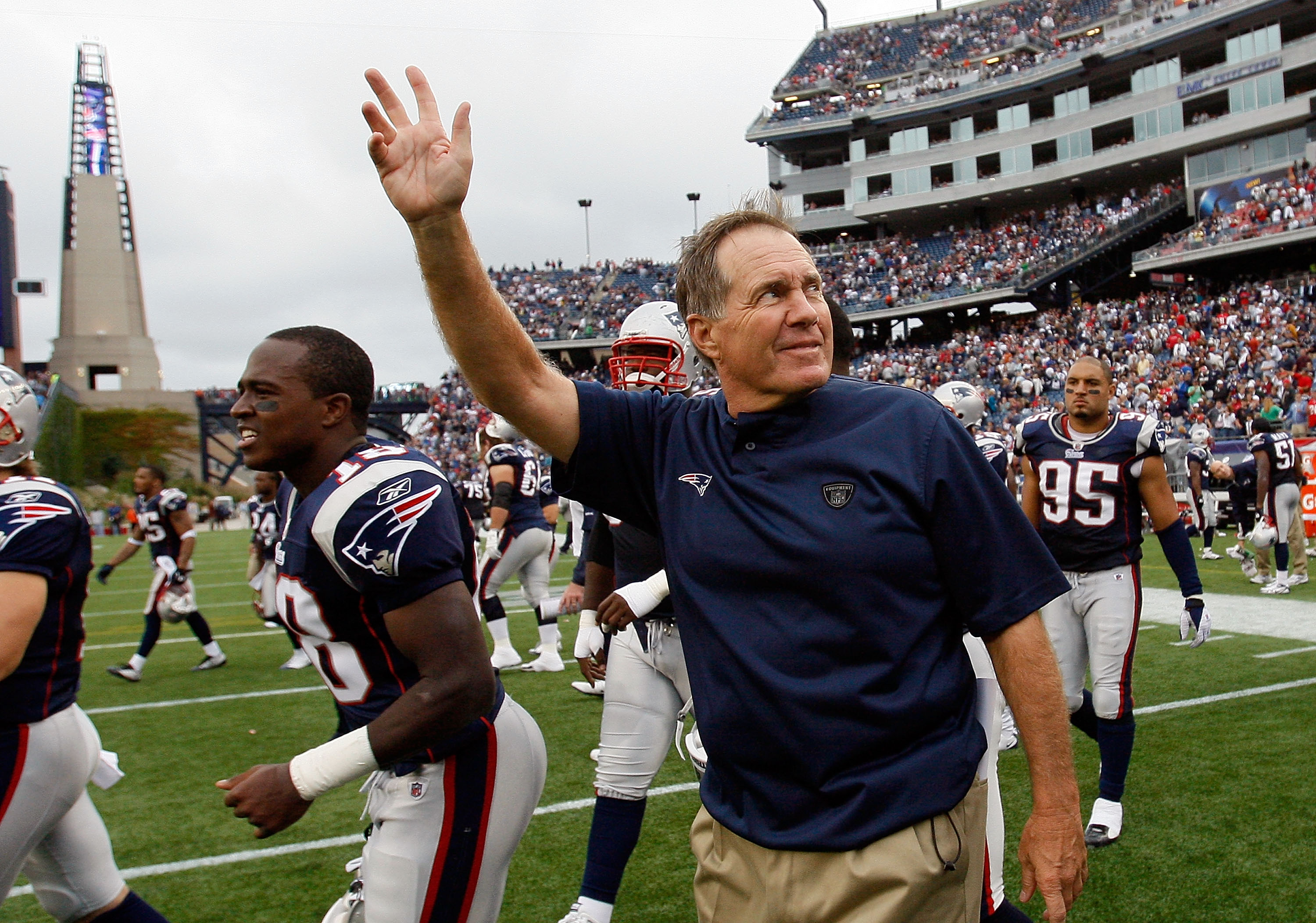 Former Patriot Danny Woodhead has priceless line on Bill Belichick's press  conference look – NBC Sports Boston