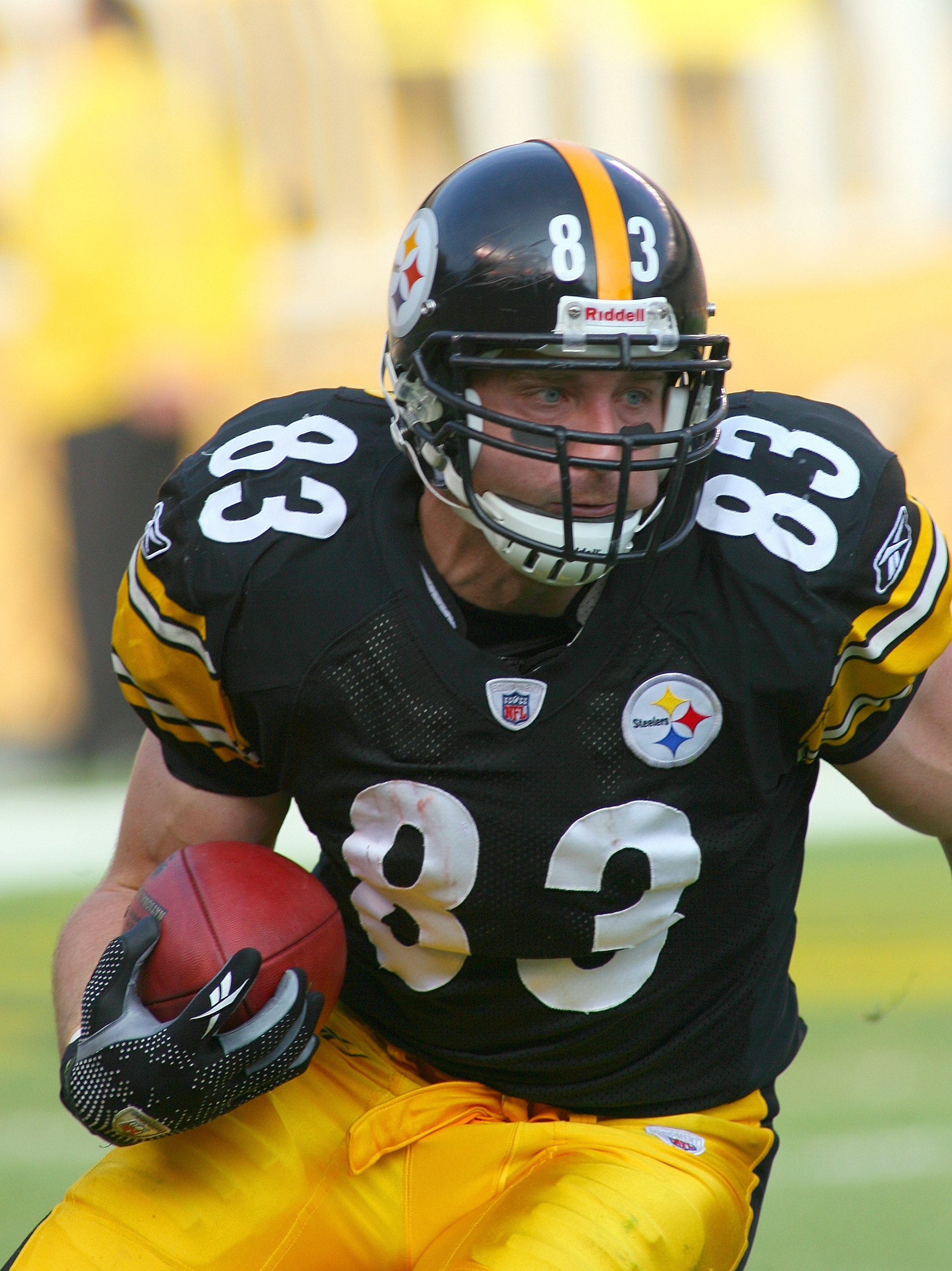 Pittsburgh Steelers Hines Wards points to the end zone following his 21  yards reception in the fourth quarter at Heinz Field in Pittsburgh on  November 26, 2007. The Steelers went on to