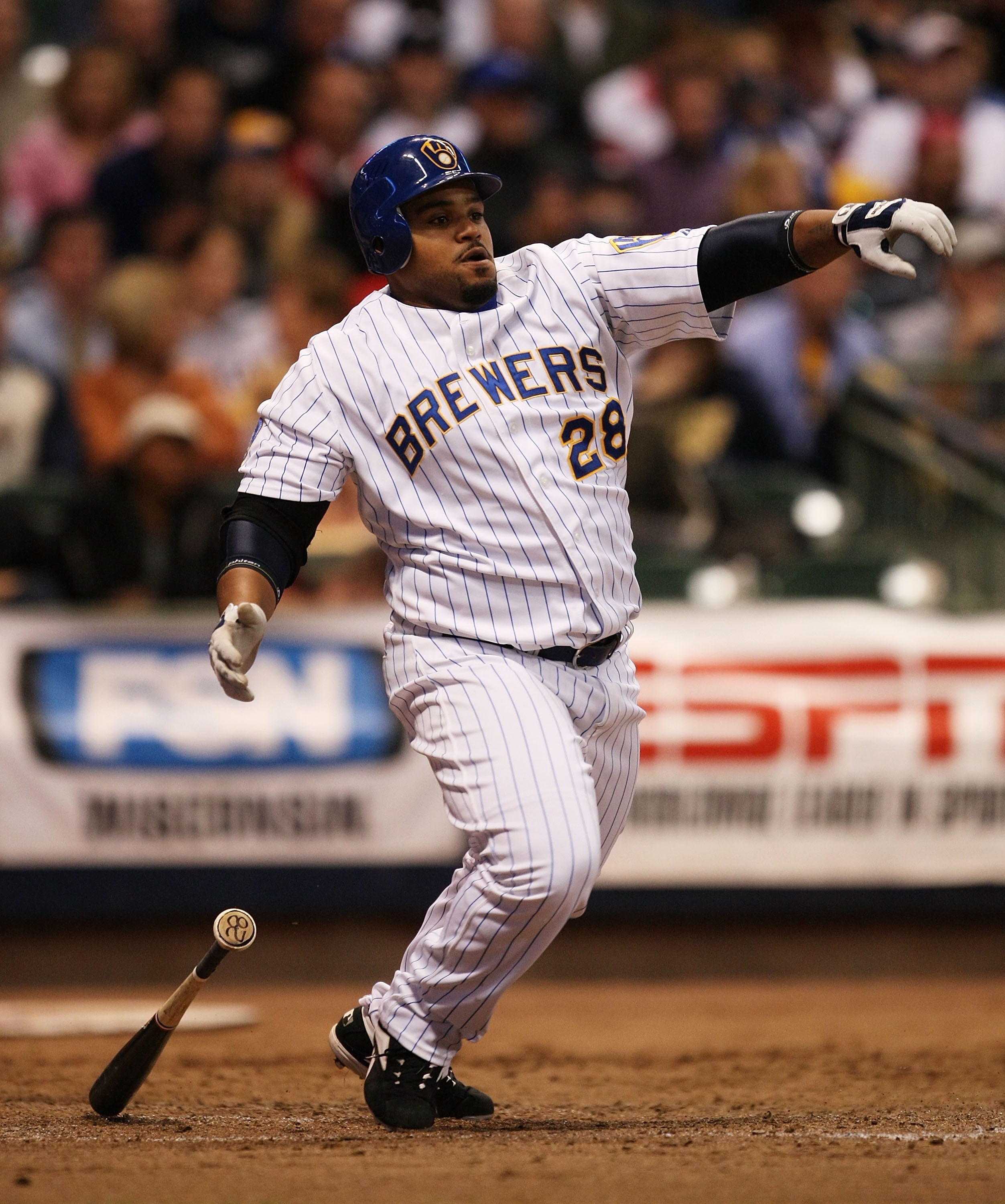 Prince Fielder outlasts Jose Bautista for Home Run title
