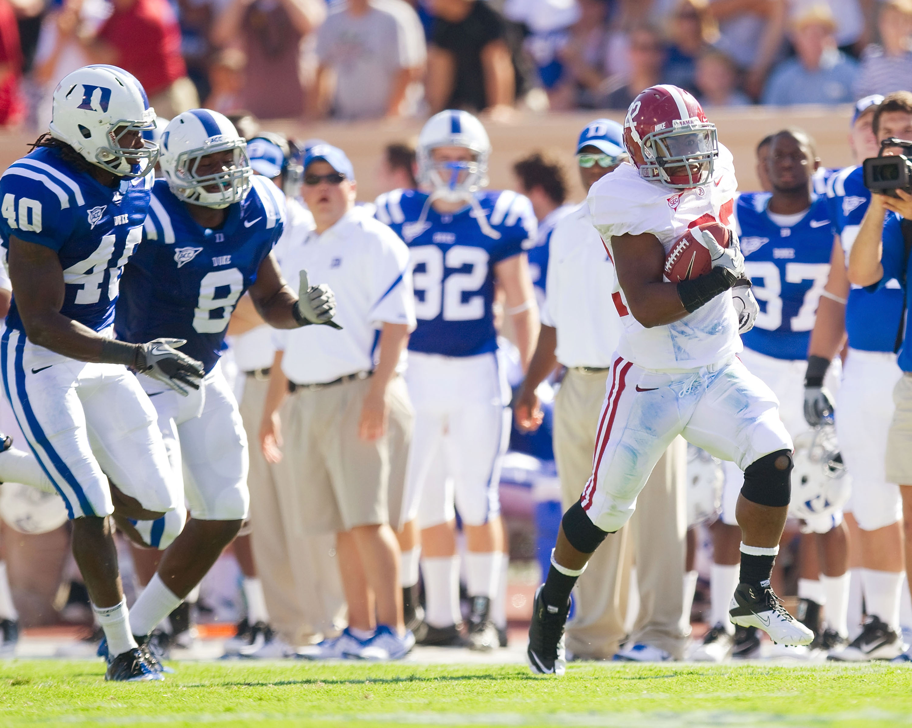 Heisman front-runner Mark Ingram has always played football beyond his  years 