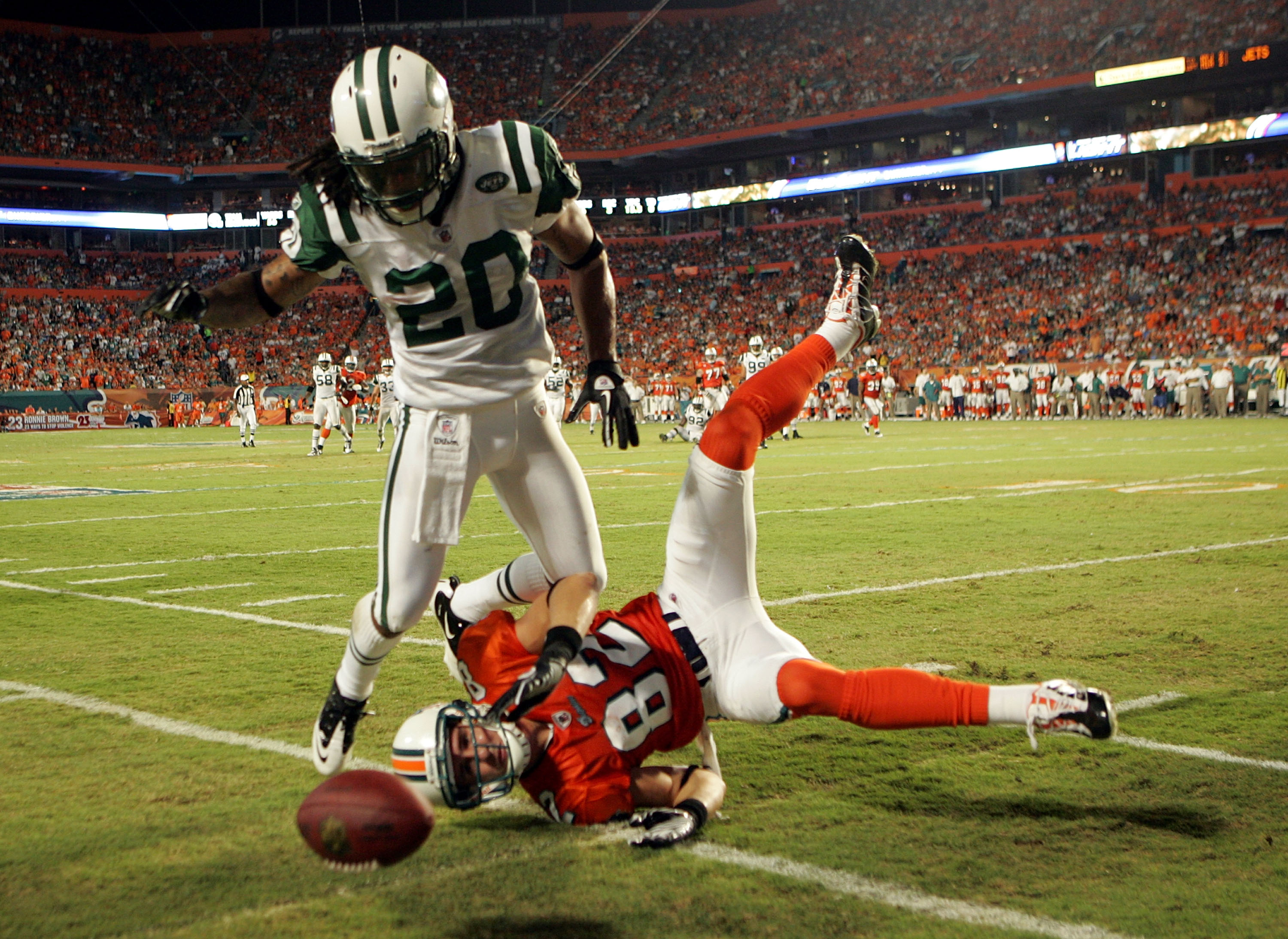 27 September 2009: New York Jets #81 tight end Dustin Keller. The