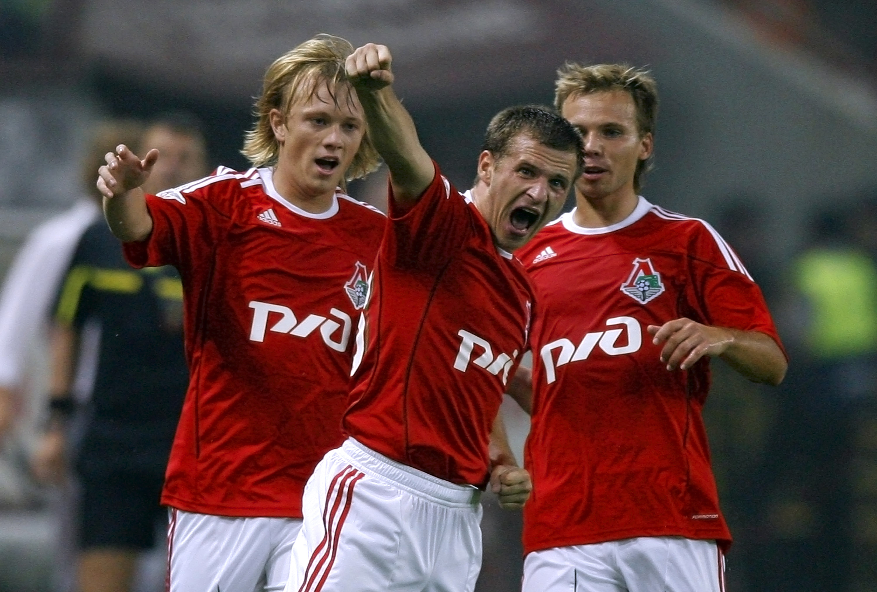Spartak Moscow win first league title since 2001