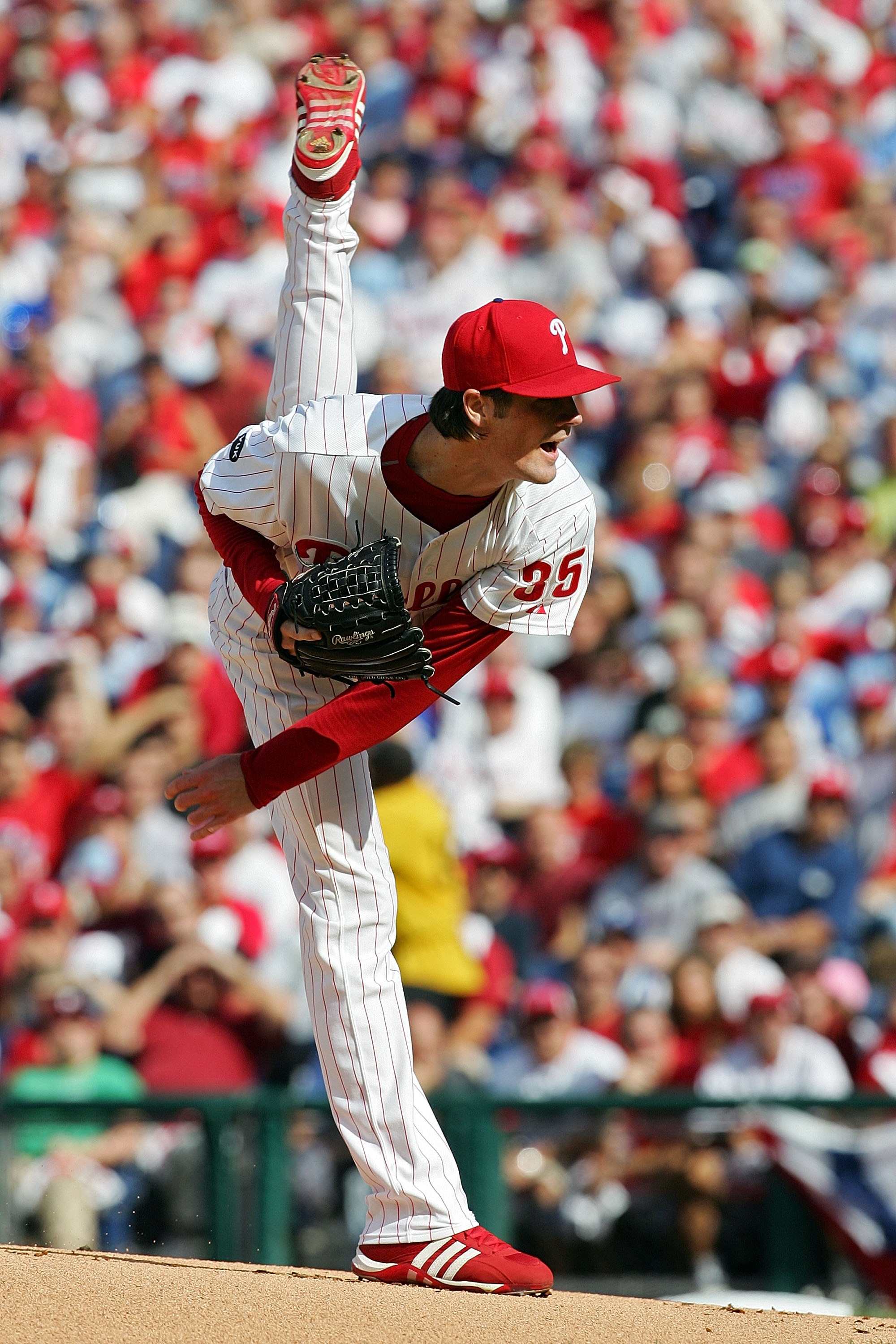 Philadelphia Phillies starting pitcher Cole Hamels pitches against the New  York Yankees during the first inning