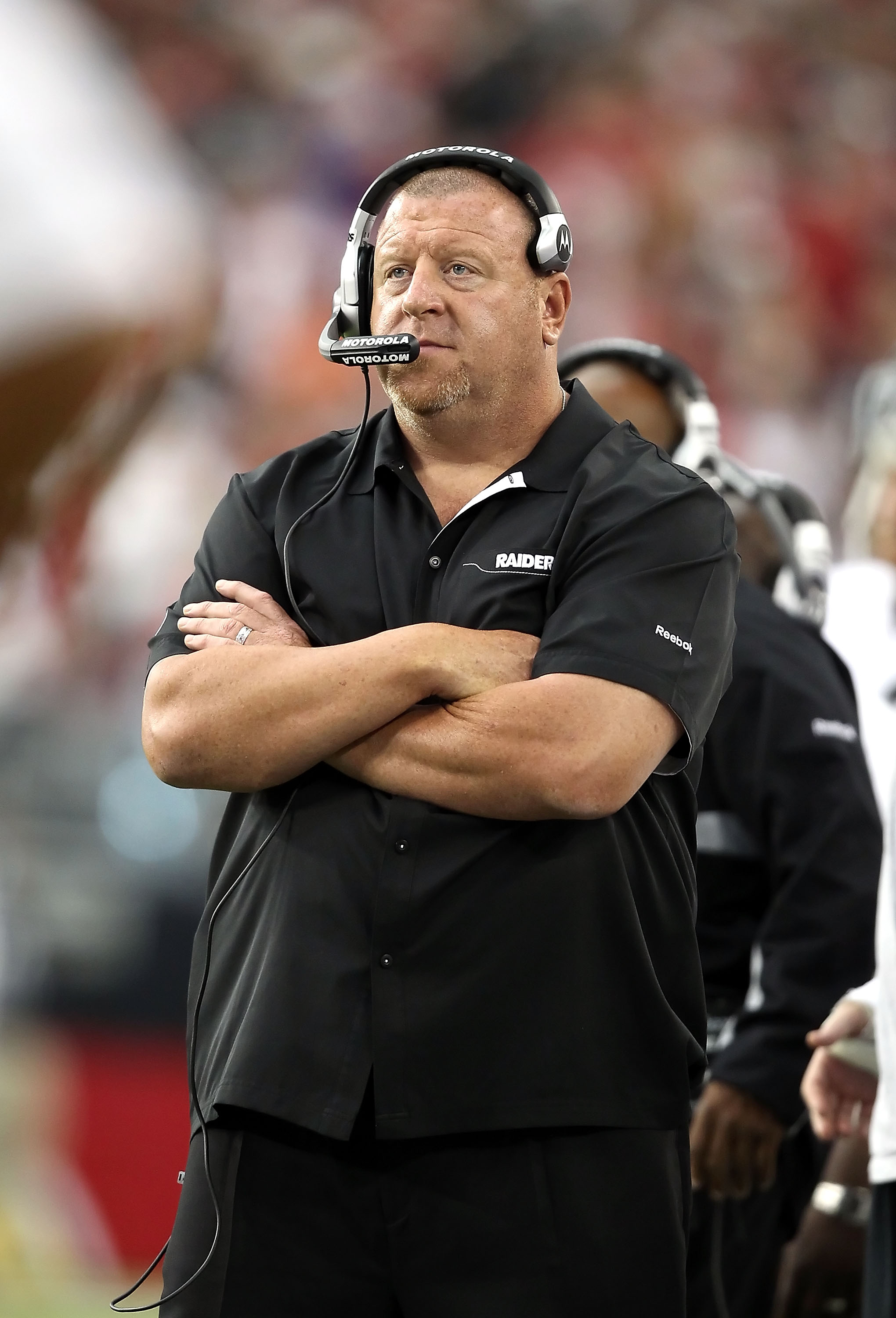 Oakland Raiders Coach Tom Cable: Why Al Davis Must Pull the Plug and Fire  Him, News, Scores, Highlights, Stats, and Rumors