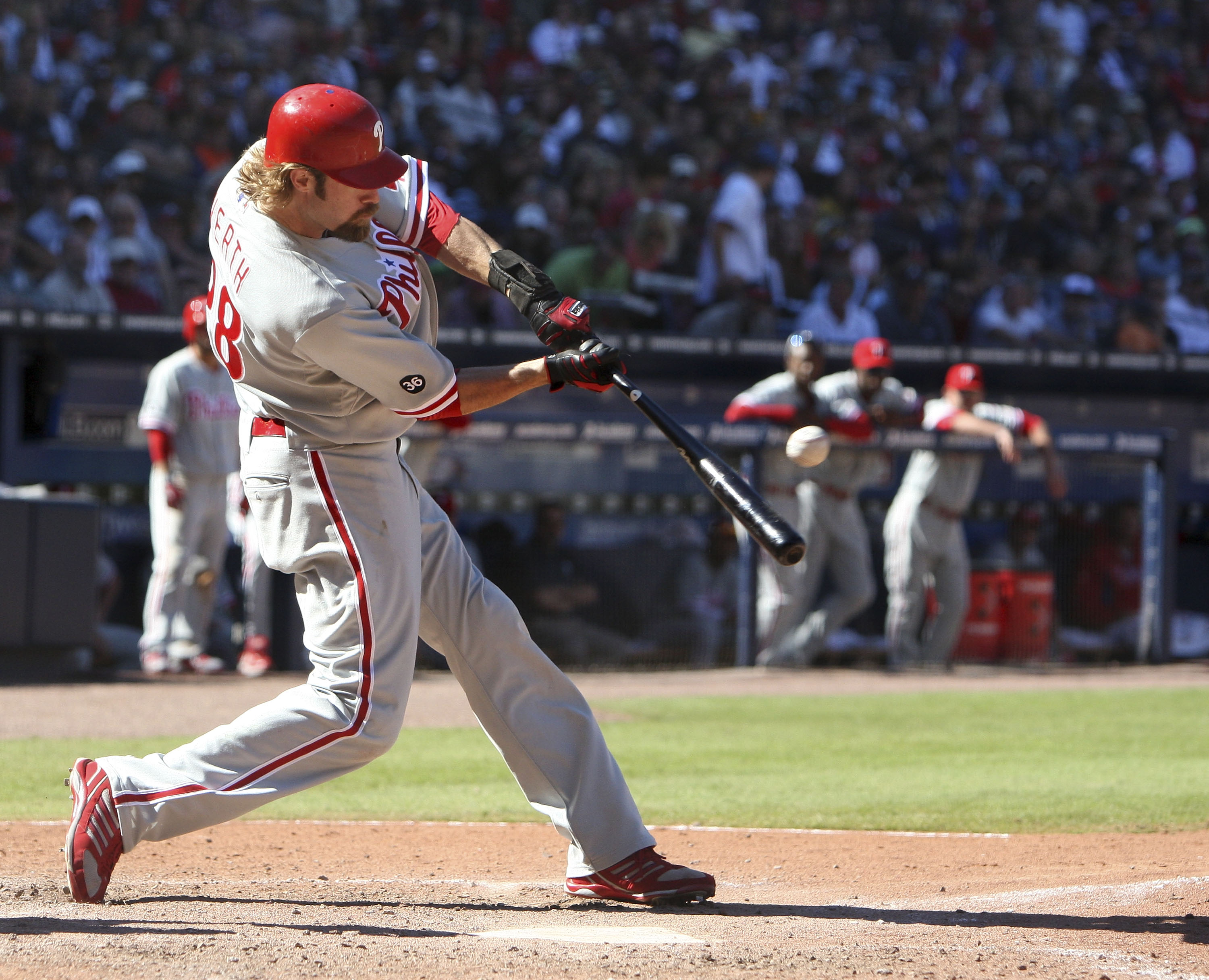 2010 NLDS Gm2: Burrell powers a three-run home run 