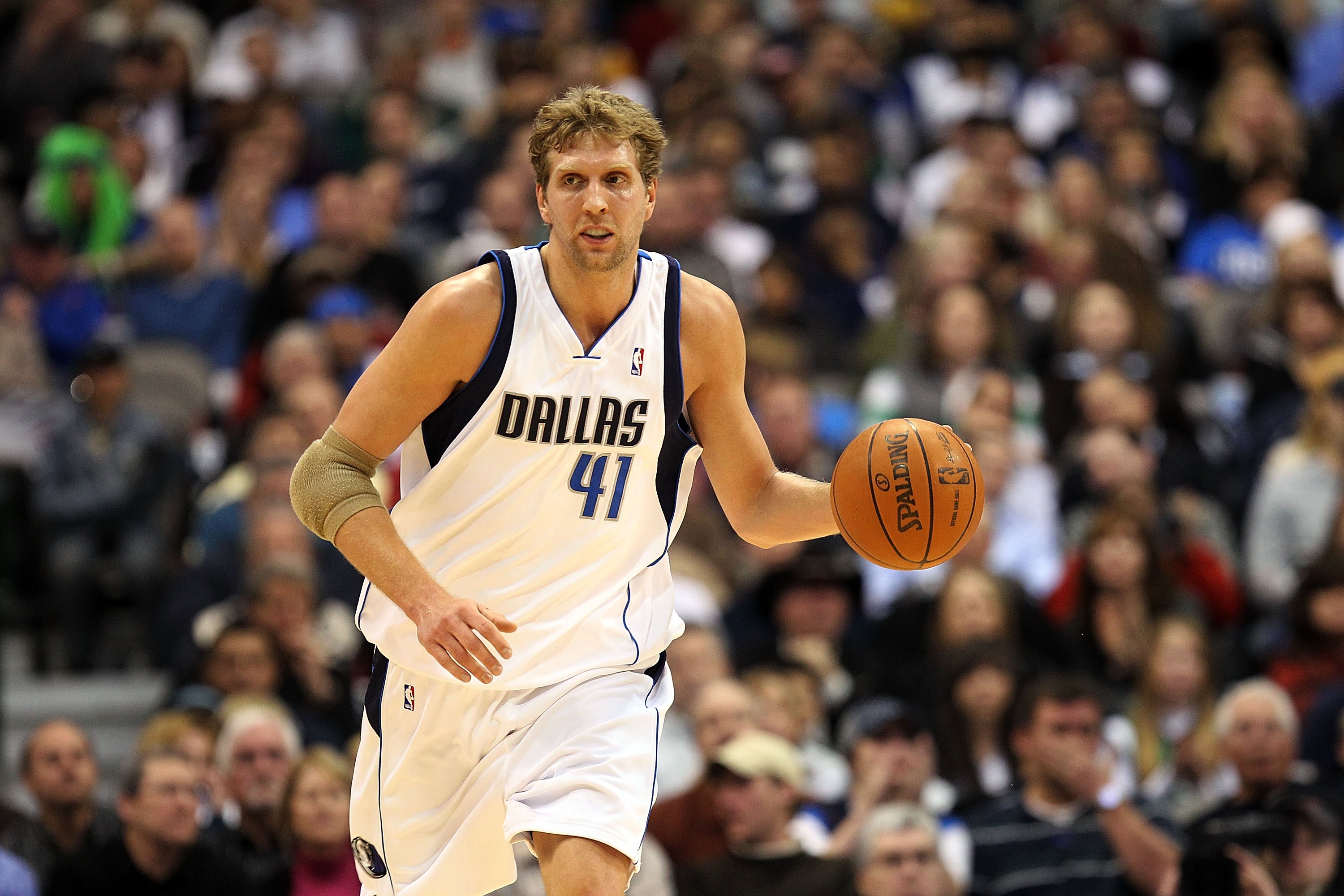 Dirk Nowitzki discusses the underrated aspect of the Mavs' 2011 team and  how that title helped keep him in Dallas