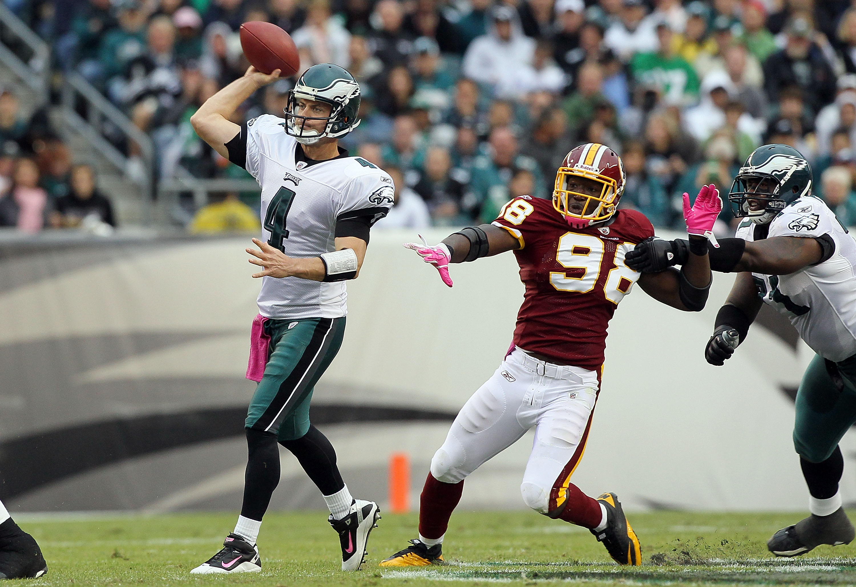 PHILADELPHIA - OCTOBER 03: Kevin Kolb #4 of the Philadelphia Eagles throws a pass against the Washington Redskins on October 3, 2010 at Lincoln Financial Field in Philadelphia, Pennsylvania. (Photo by Jim McIsaac/Getty Images)