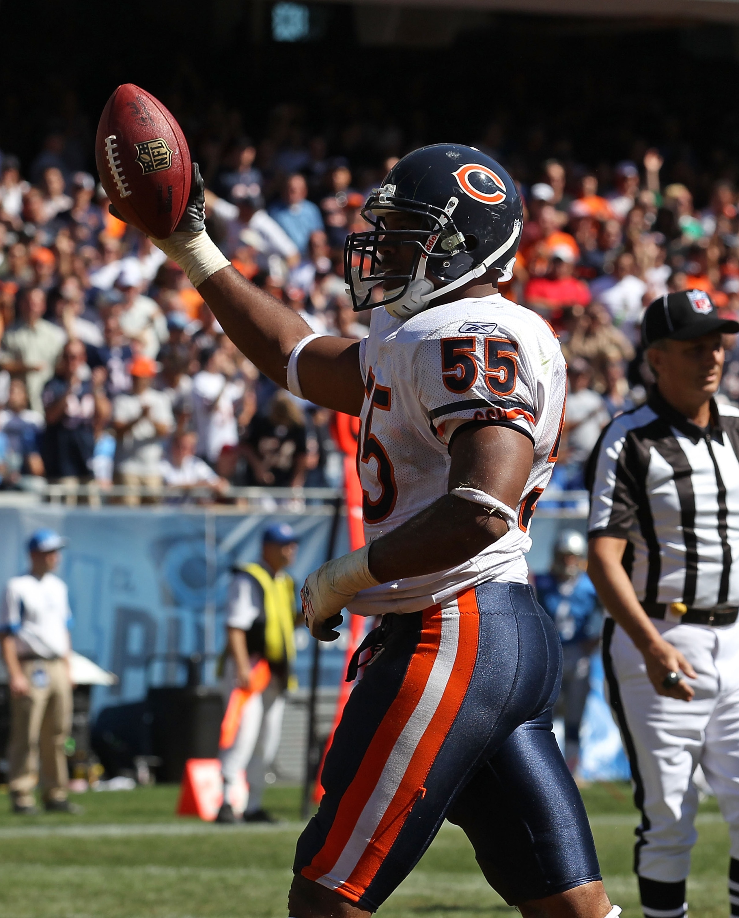 CHICAGO - SEPTEMBER 12: Lance Briggs #55 of the Chicago Bears celebrates a turn-over during the NFL season opening game against the Detroit Lions at Soldier Field on September 12, 2010 in Chicago, Illinois. The Bears defeated the Lions 19-14. (Photo by Jo CHICAGO - SEPTEMBER 12: Lance Briggs #55 of the Chicago Bears celebrates a turn-over during the NFL season opening game against the Detroit Lions at Soldier Field on September 12, 2010 in Chicago, Illinois. The Bears defeated the Lions 19-14. (Photo by Jo