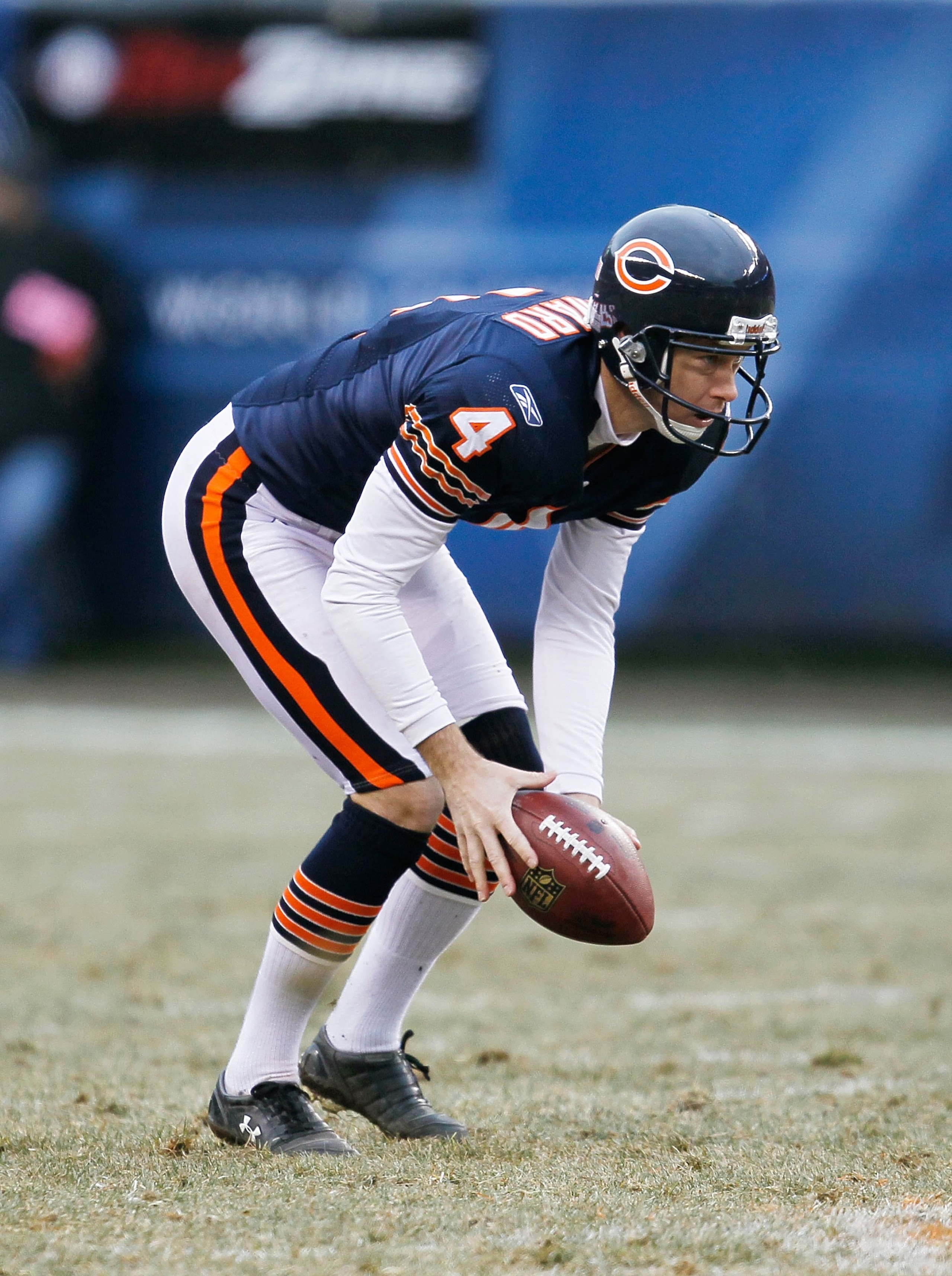 CHICAGO - DECEMBER 13: Brad Maynard #4 of the Chicago Bears catches a low snap before punting against the Green Bay Packers at Soldier Field on December 13, 2009 in Chicago, Illinois. The Packers defeated the Bears 21-14. (Photo by Jonathan Daniel/Getty I CHICAGO - DECEMBER 13: Brad Maynard #4 of the Chicago Bears catches a low snap before punting against the Green Bay Packers at Soldier Field on December 13, 2009 in Chicago, Illinois. The Packers defeated the Bears 21-14. (Photo by Jonathan Daniel/Getty I