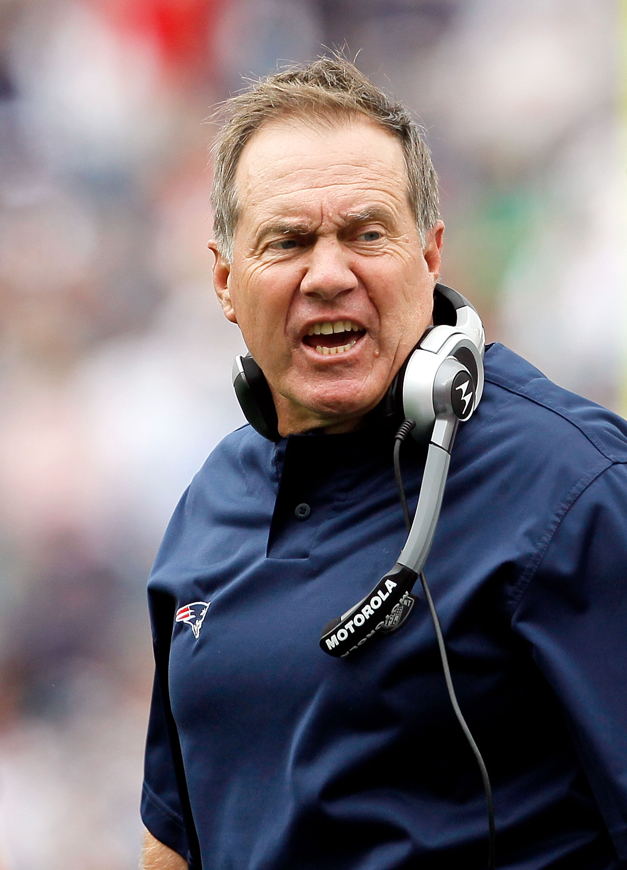 Randy Moss says he 'cussed out' Bill Belichick after trade to Patriots