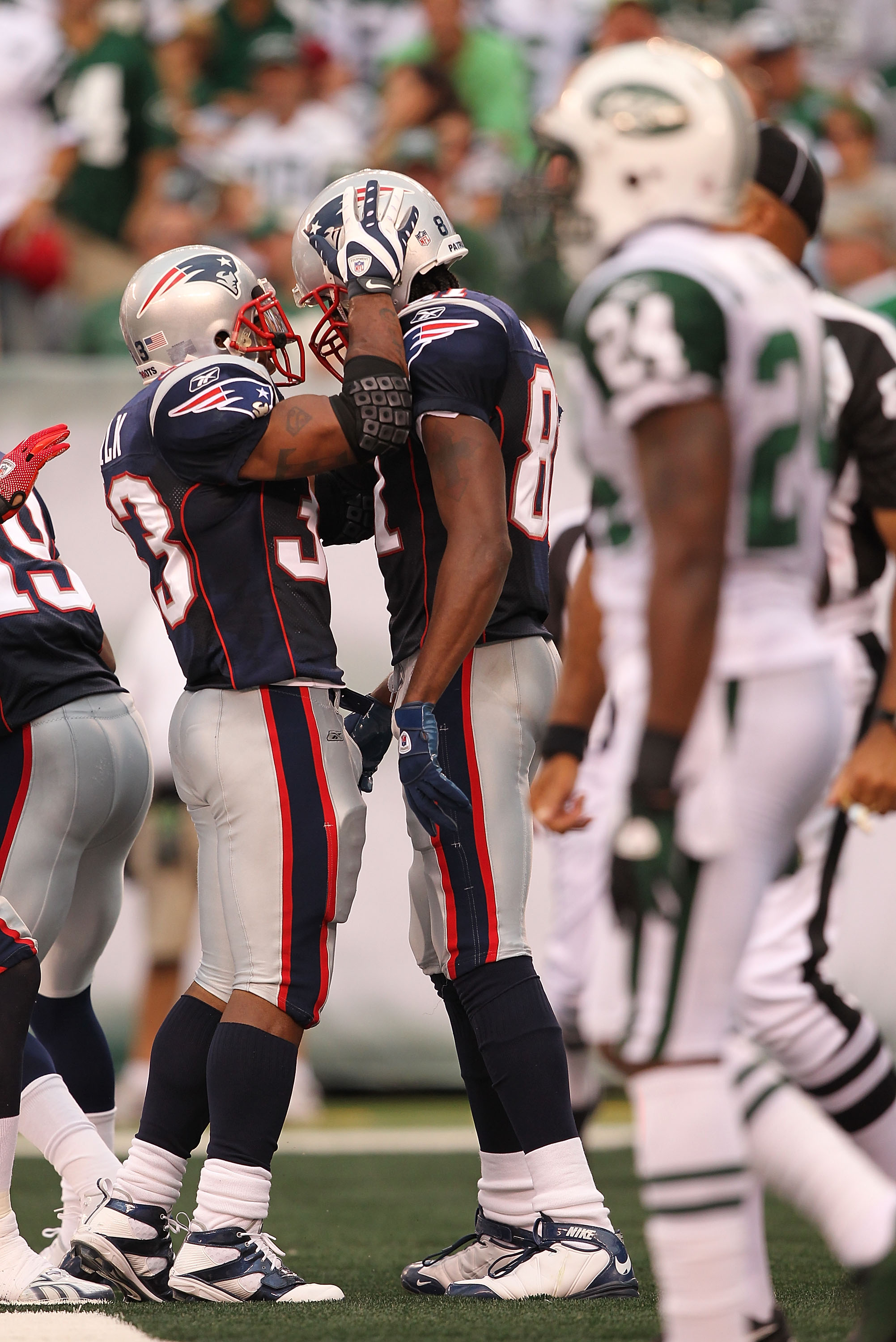 New York Jets Darrelle Revis watches New England Patriots Randy