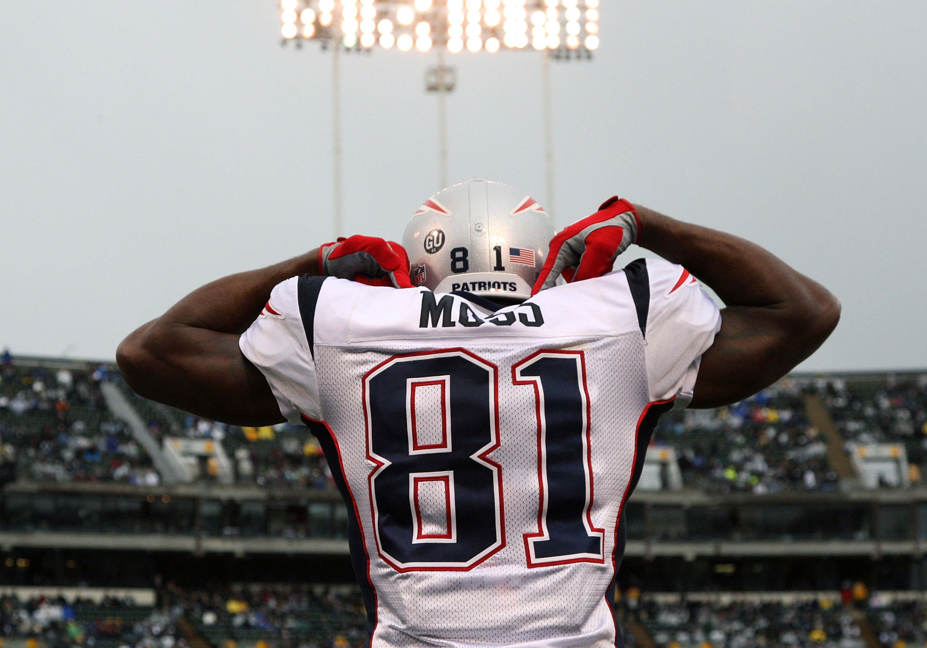 Randy Moss Update: Former Patriot Receiver Showing 'No Rust