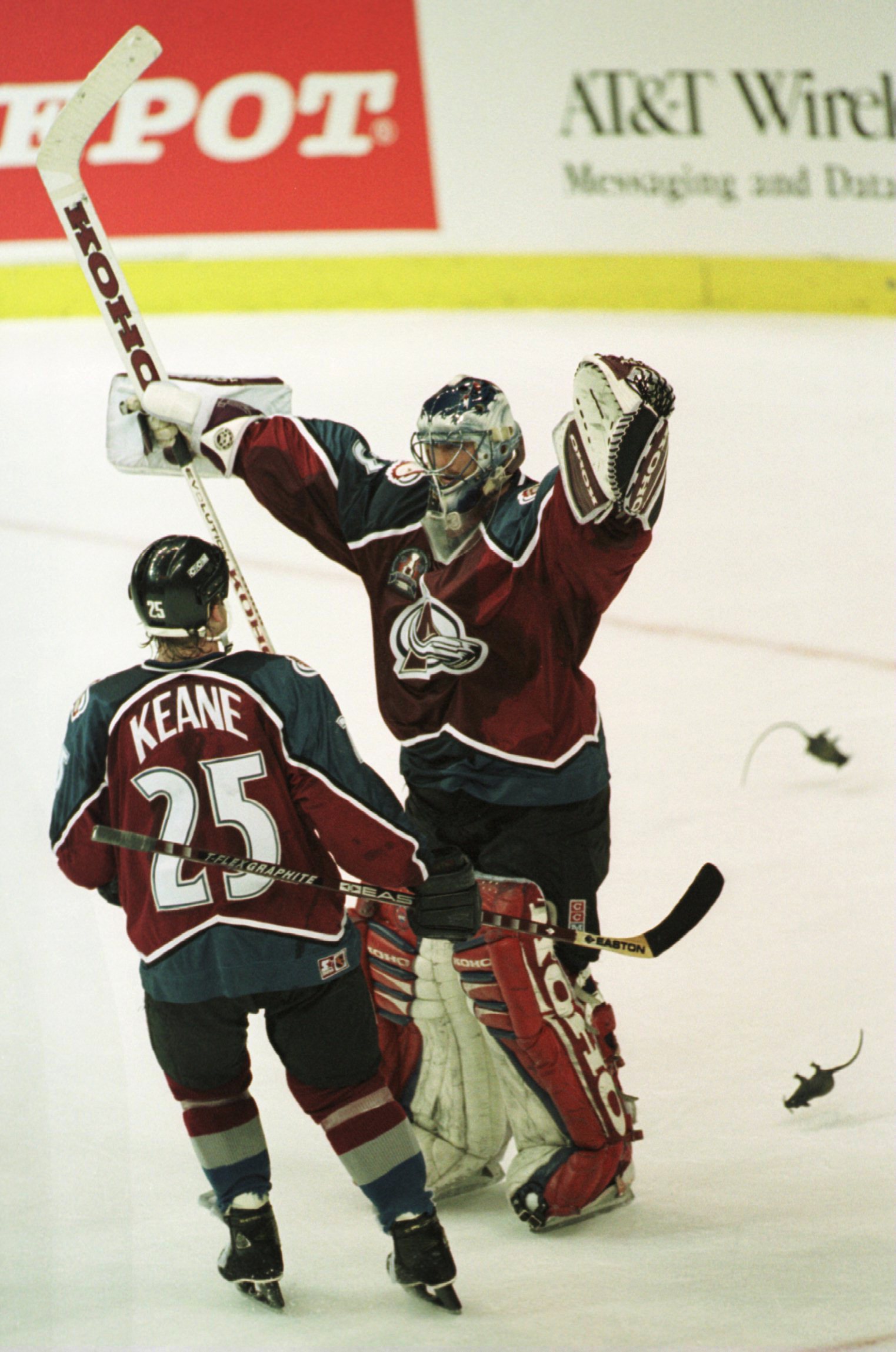 Colorado Avalanche on X: Do you remember Uwe Krupp's 1996 Stanley Cup-clinching  goal in the 3rd OT of Gm 4 vs the Florida Panthers? #TBT   / X