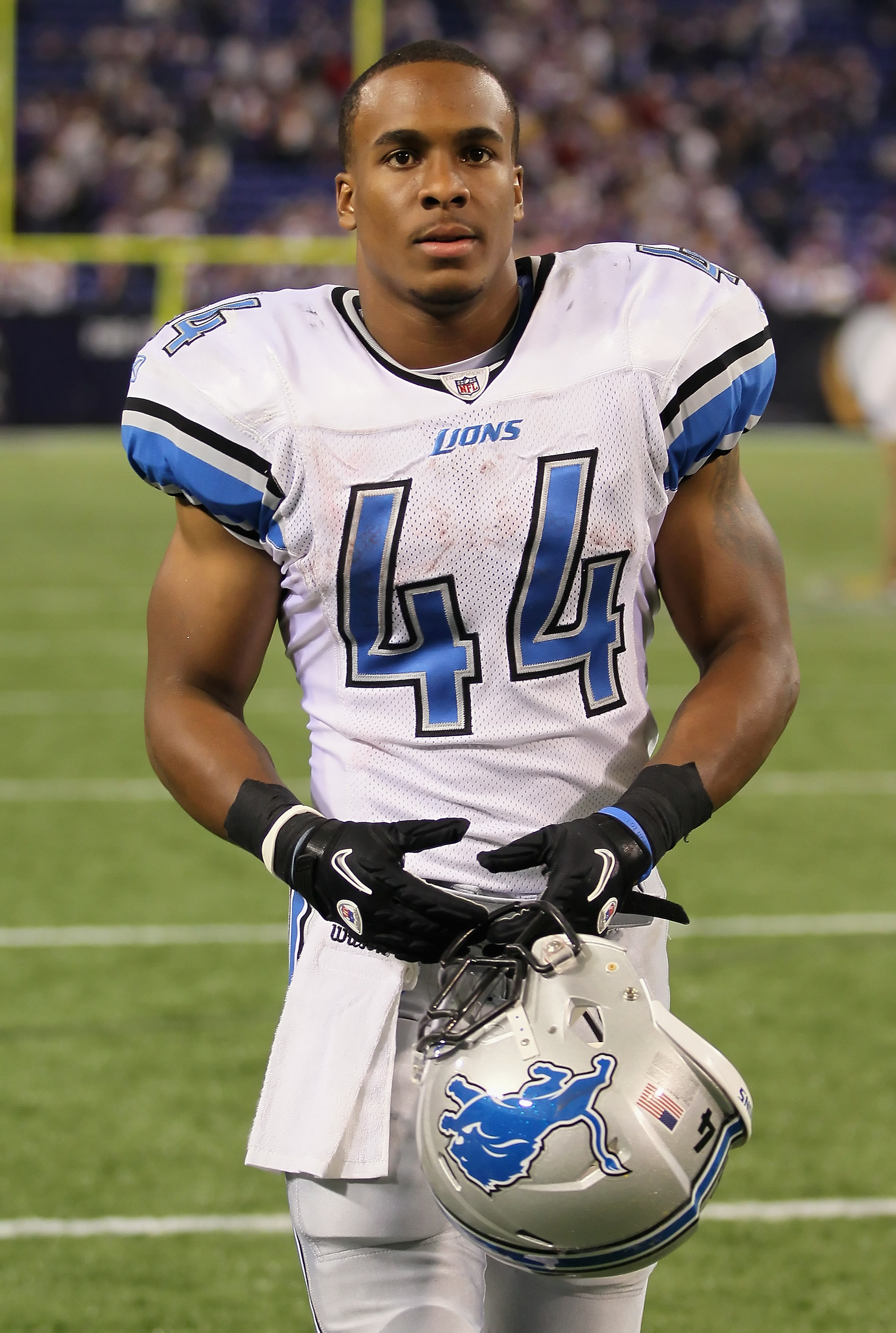 MINNEAPOLIS - SEPTEMBER 26:  Running back Jahvid Best #44 of the Detroit Lions walks off the field following the game against the Minnesota Vikings at Mall of America Field on September 26, 2010 in Minneapolis, Minnesota. The Vikings defeated the Lions 24
