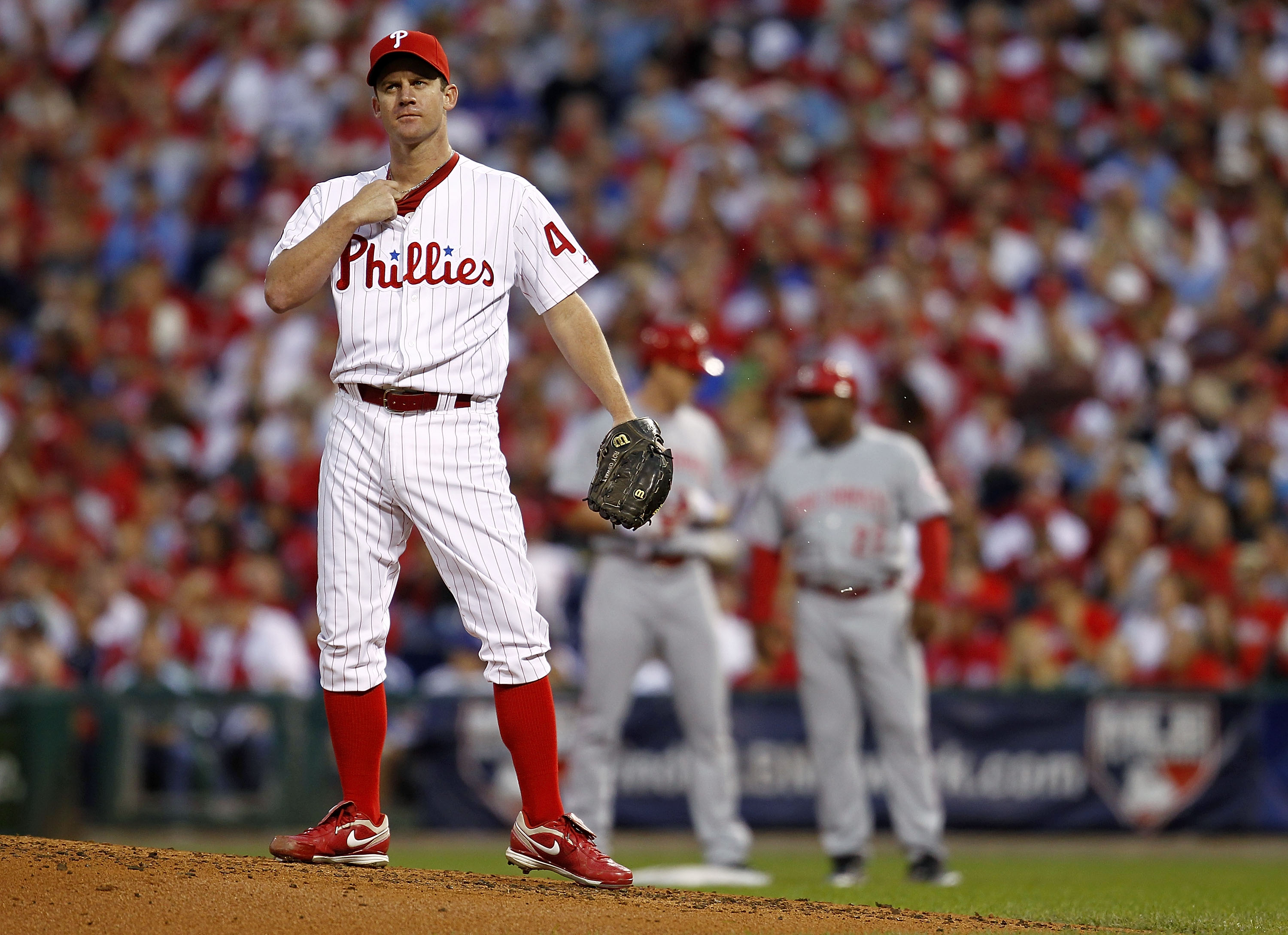 Rangers Sign Former Phillies Pitcher Roy Oswalt - CBS Philadelphia