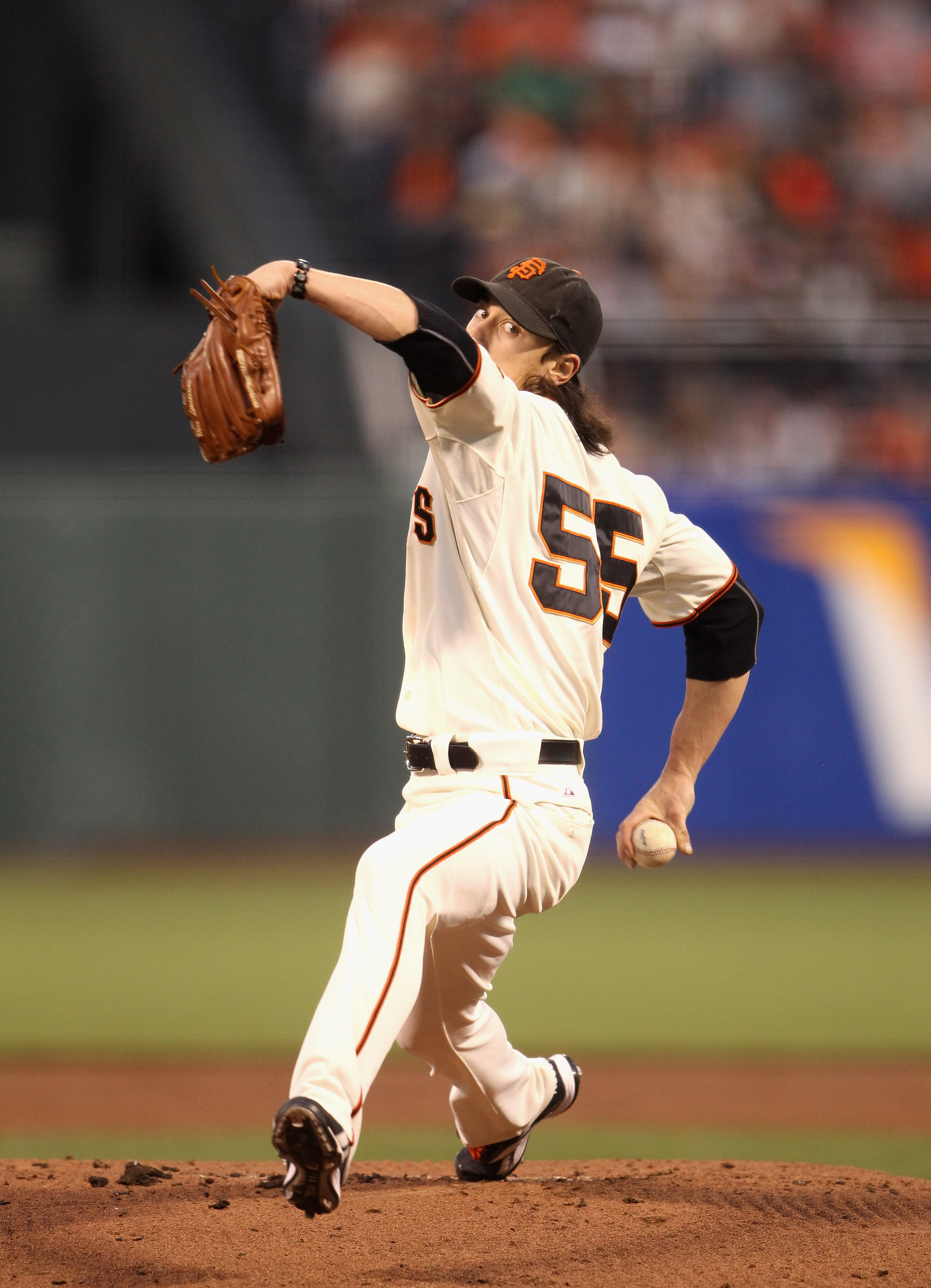 SAN FRANCISCO - OCTOBER 07:  Tim Lincecum #55 of the San Francisco Giants pitches against the Atlanta Braves in game 1 of the NLDS at AT&T Park on October 7, 2010 in San Francisco, California.  (Photo by Ezra Shaw/Getty Images)