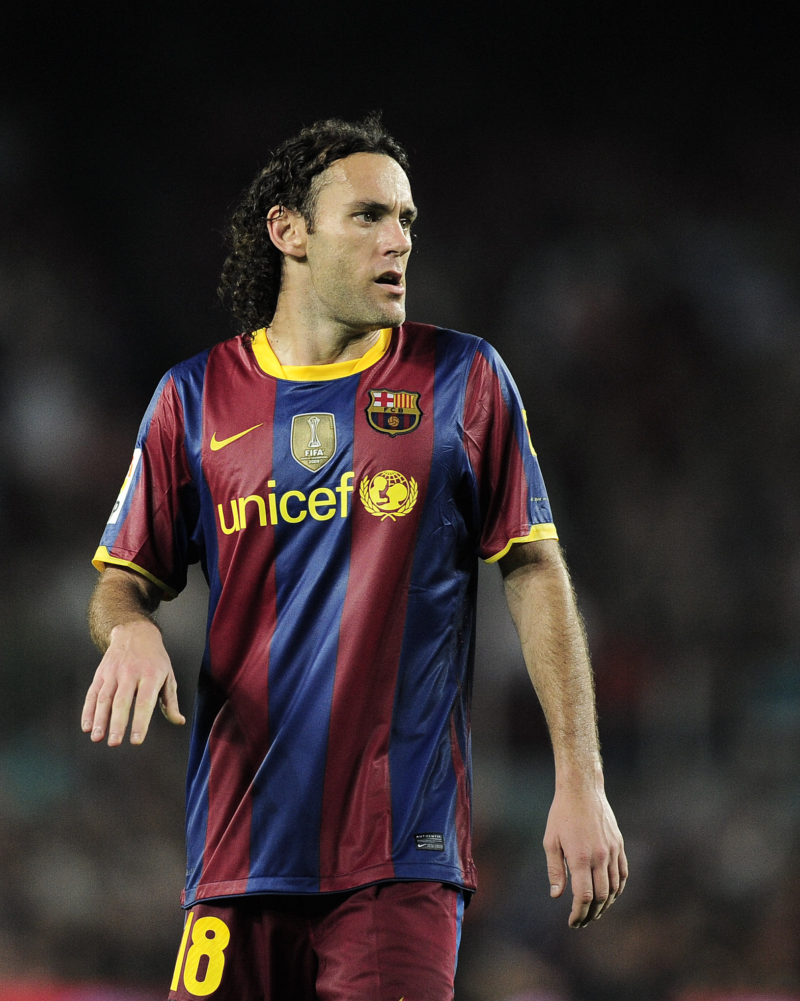 BARCELONA, SPAIN - OCTOBER 03:  Gabriel Milito of Barcelona looks on during the La Liga match between Barcelona and Mallorca at the Camp Nou stadium on October 3, 2010 in Barcelona, Spain. The Match ended in a 1-1 draw. (Photo by David Ramos/Getty Images)