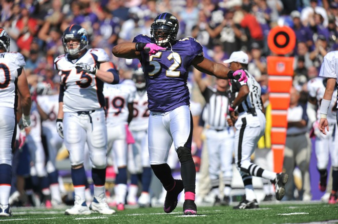 VIDEO: 350-pound Baltimore Raven Haloti Ngata throws down a