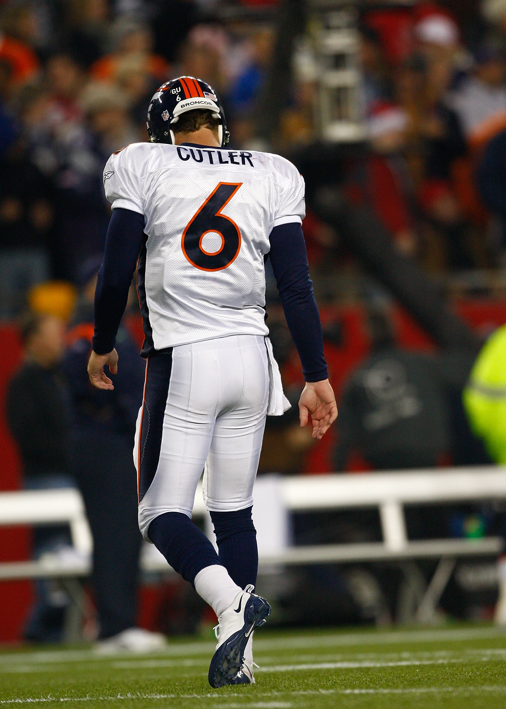 Denver Broncos number one draft choice Jay Cutler (L) takes