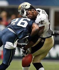 ray lewis tackle