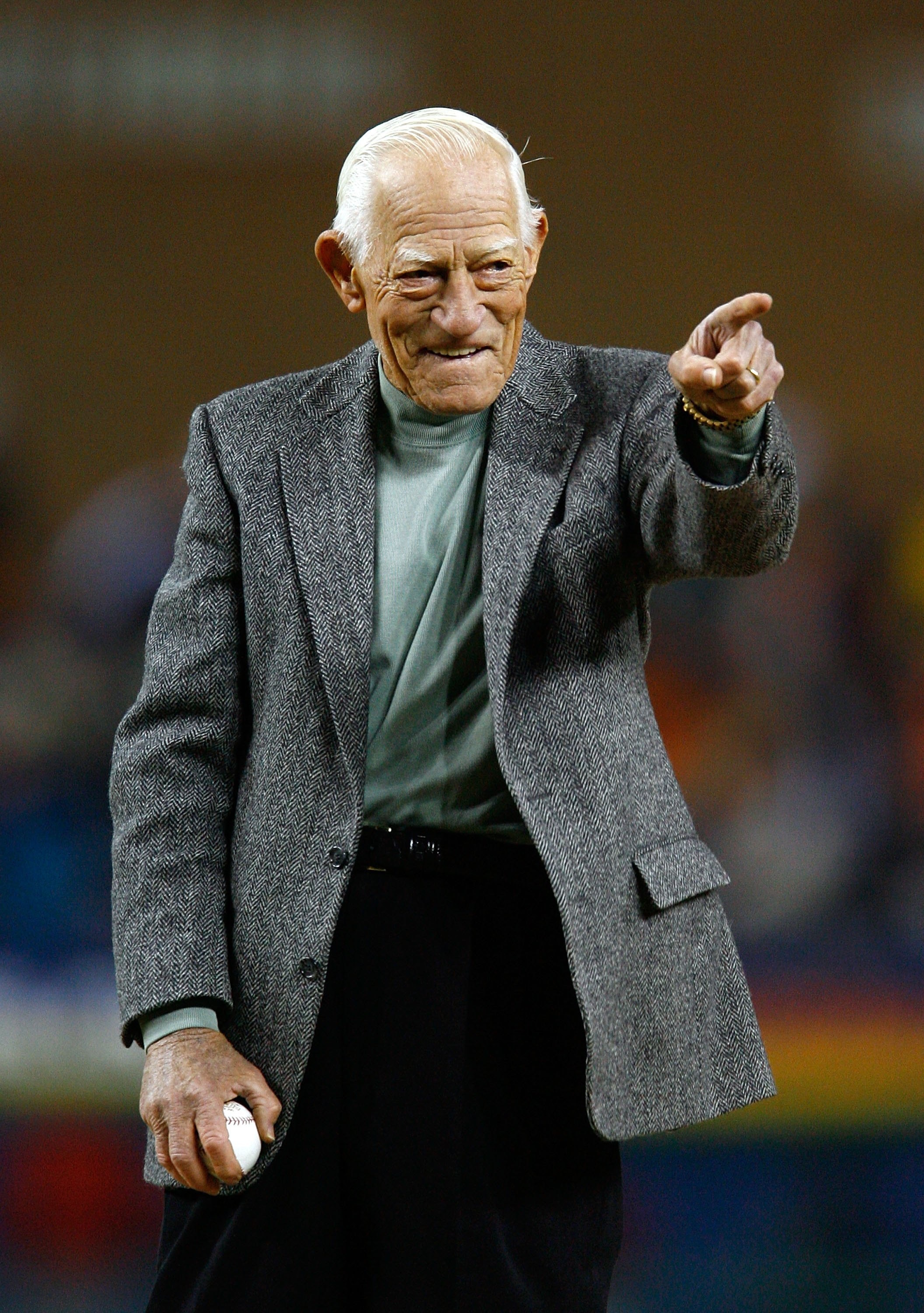 DETROIT - OCTOBER 22: Former manager of the Detroit Tigers Sparky Anderson gestures prior to throwing out the cerimonial first pitch prior to Game Two of 2006 World Series between the Detroit Tigers and the St. Louis Cardinals October 22, 2006 at Comeric