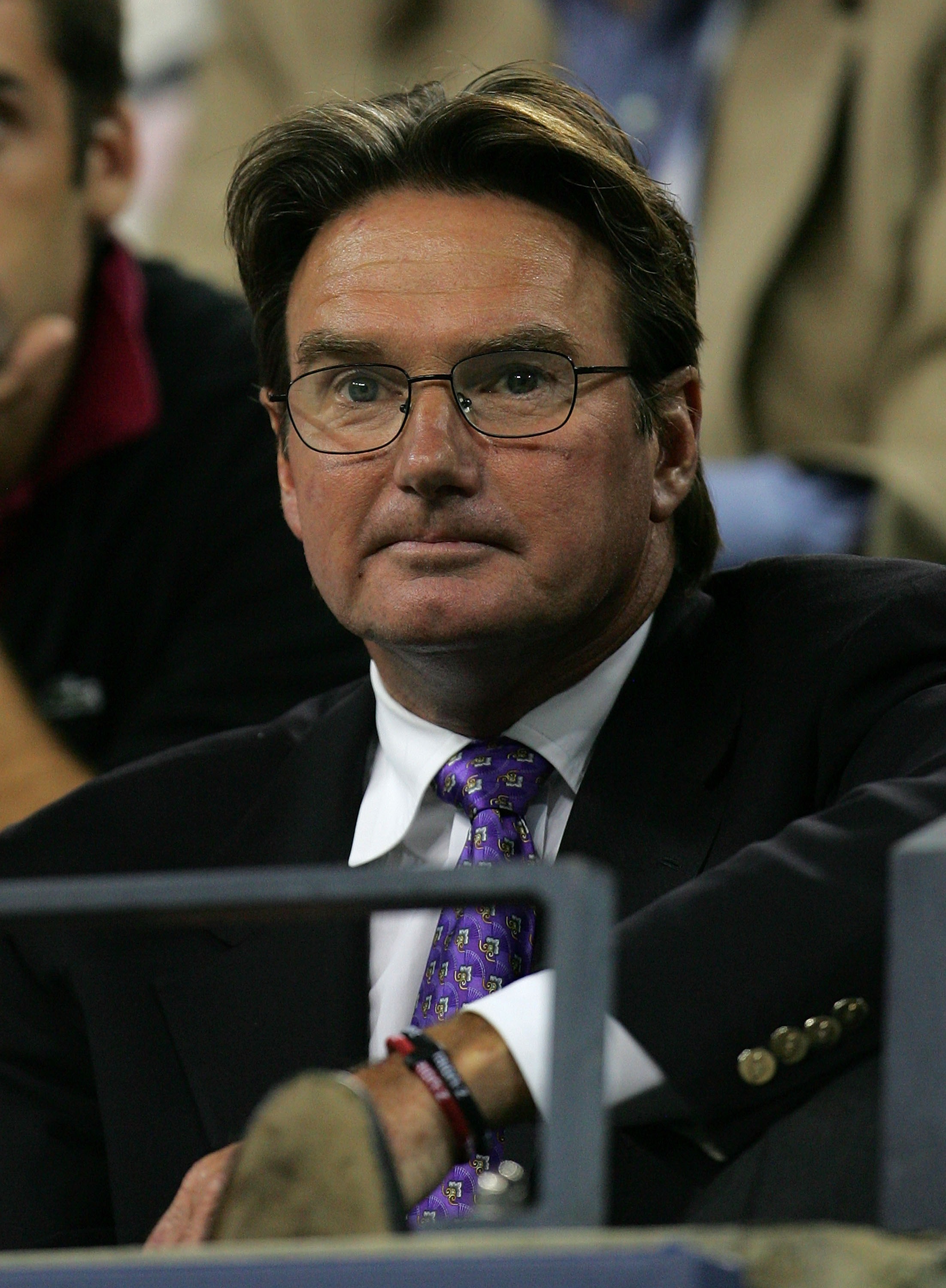 NEW YORK - SEPTEMBER 05:  Jimmy Connors, coach of Andy Roddick, watches Roddick play Roger Federer during day ten of the 2007 U.S. Open at the Billie Jean King National Tennis Center on September 5, 2007 in the Flushing neighborhood of the Queens borough