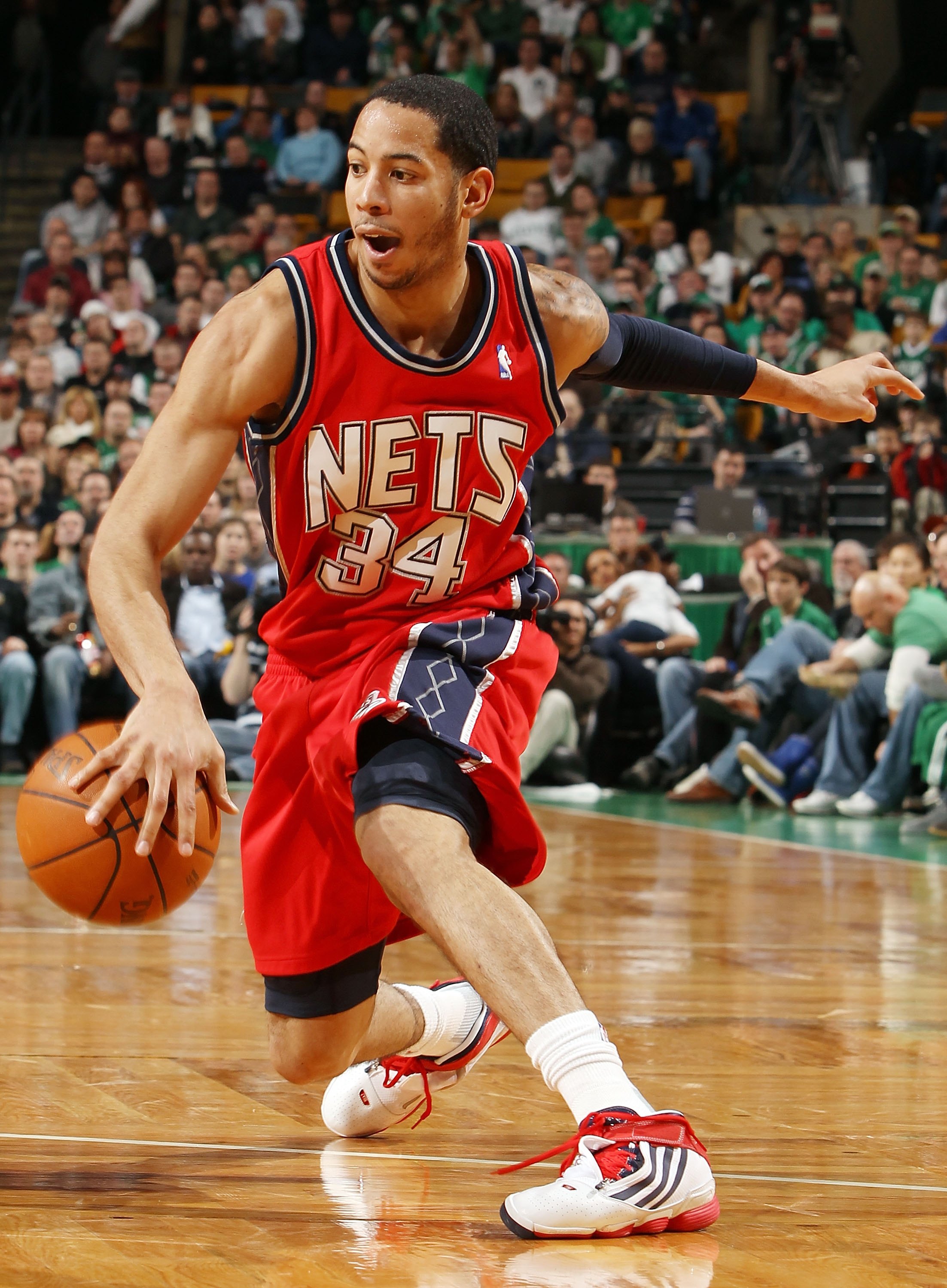 BOSTON - FEBRUARY 27:  Devin Harris #34 of the New Jersey Nets heads to the net in the second half against the Boston Celtics at the TD Garden on February 27, 2010 in Boston, Massachusetts. The Nets defeated the Celtics 104-96.  NOTE TO USER: User express