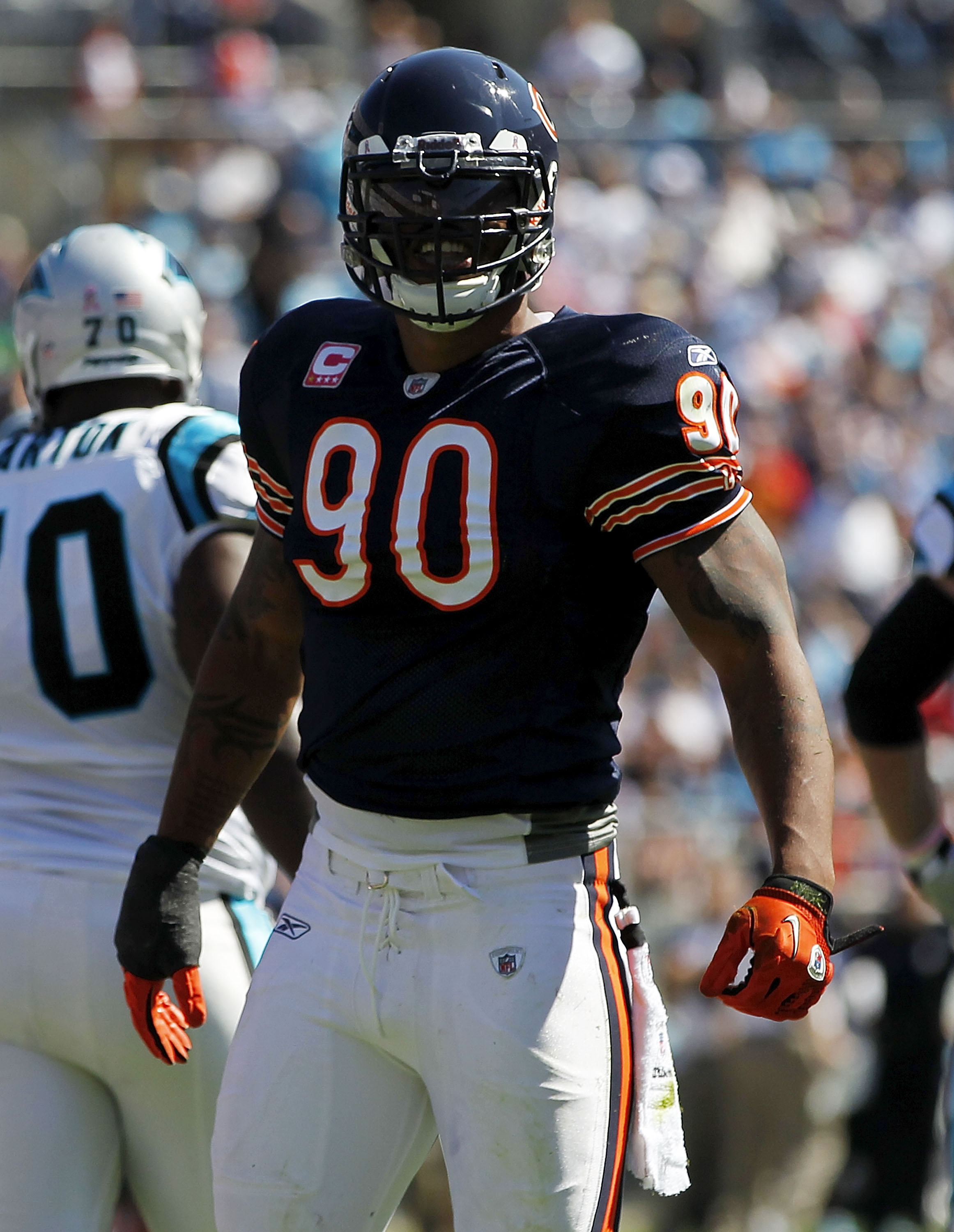 Why San Diego Chargers Fans Should Be Afraid of Julius Peppers - Bolts From  The Blue