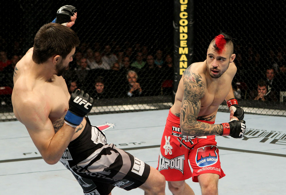 UFC 120: Carlos Condit vs. Dan Hardy