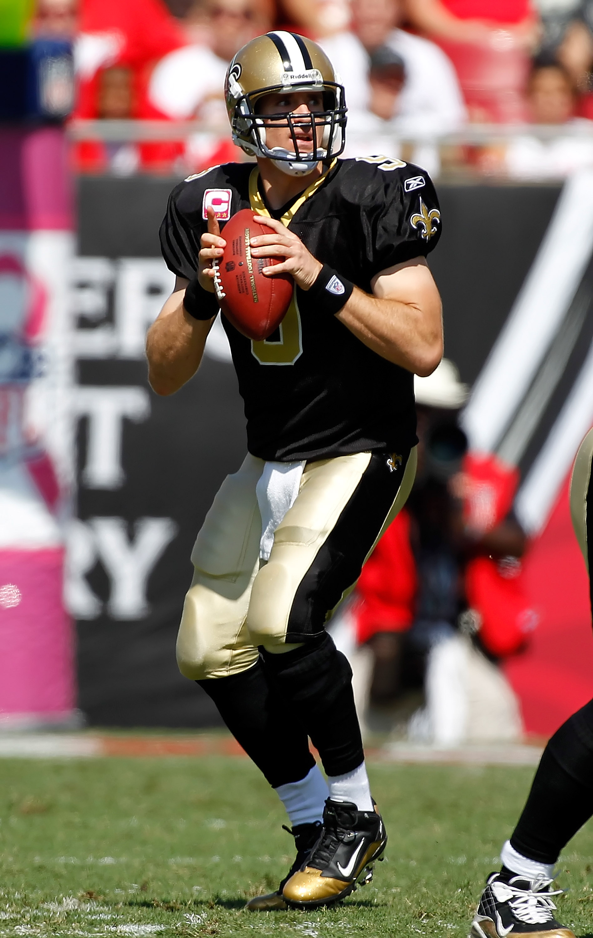 Paul Lukas on X: Super Bowl Fun Fact: Saints QB Drew Brees wore