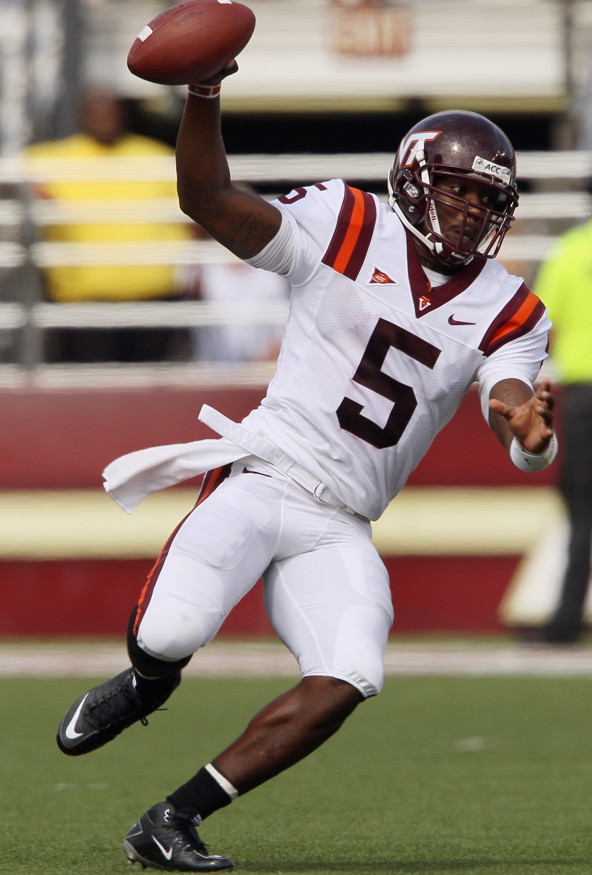 tyrod taylor college jersey