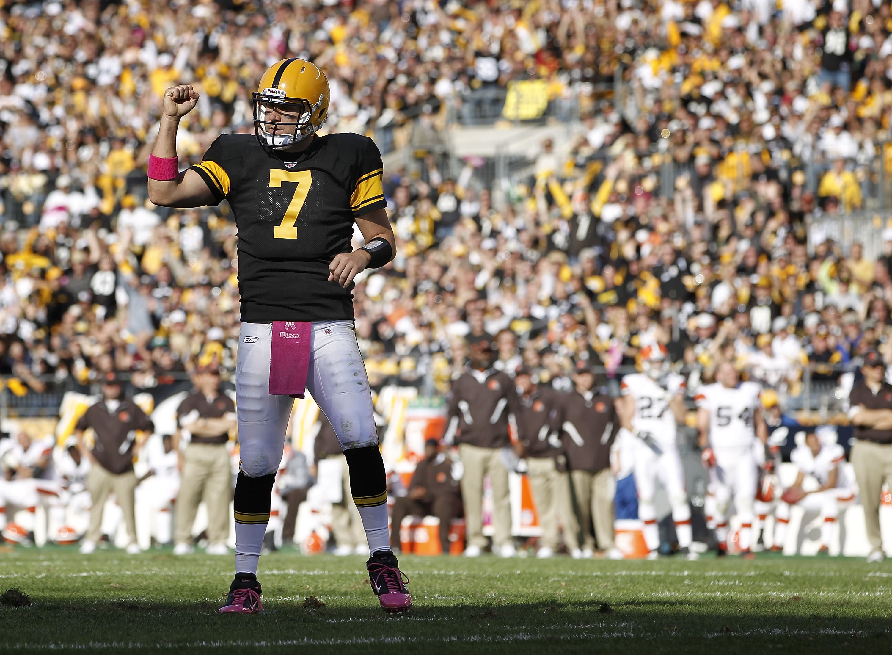 Instant Reactions as Cleveland Browns topple Steelers in heated rivalry game