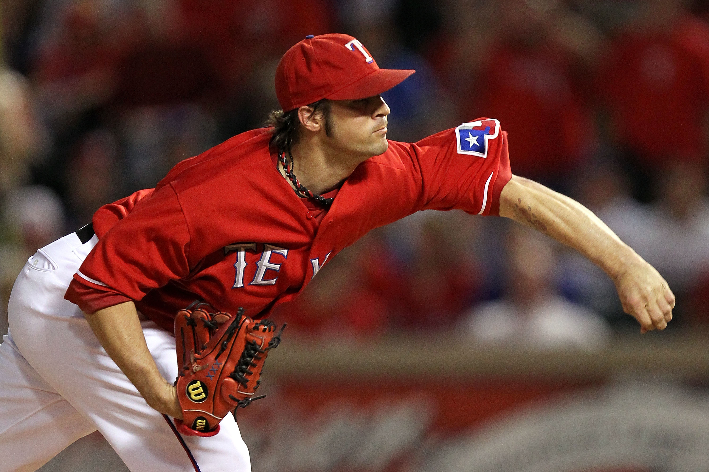 Ex-Rangers starter C.J. Wilson now a pitcher for Head & Shoulders