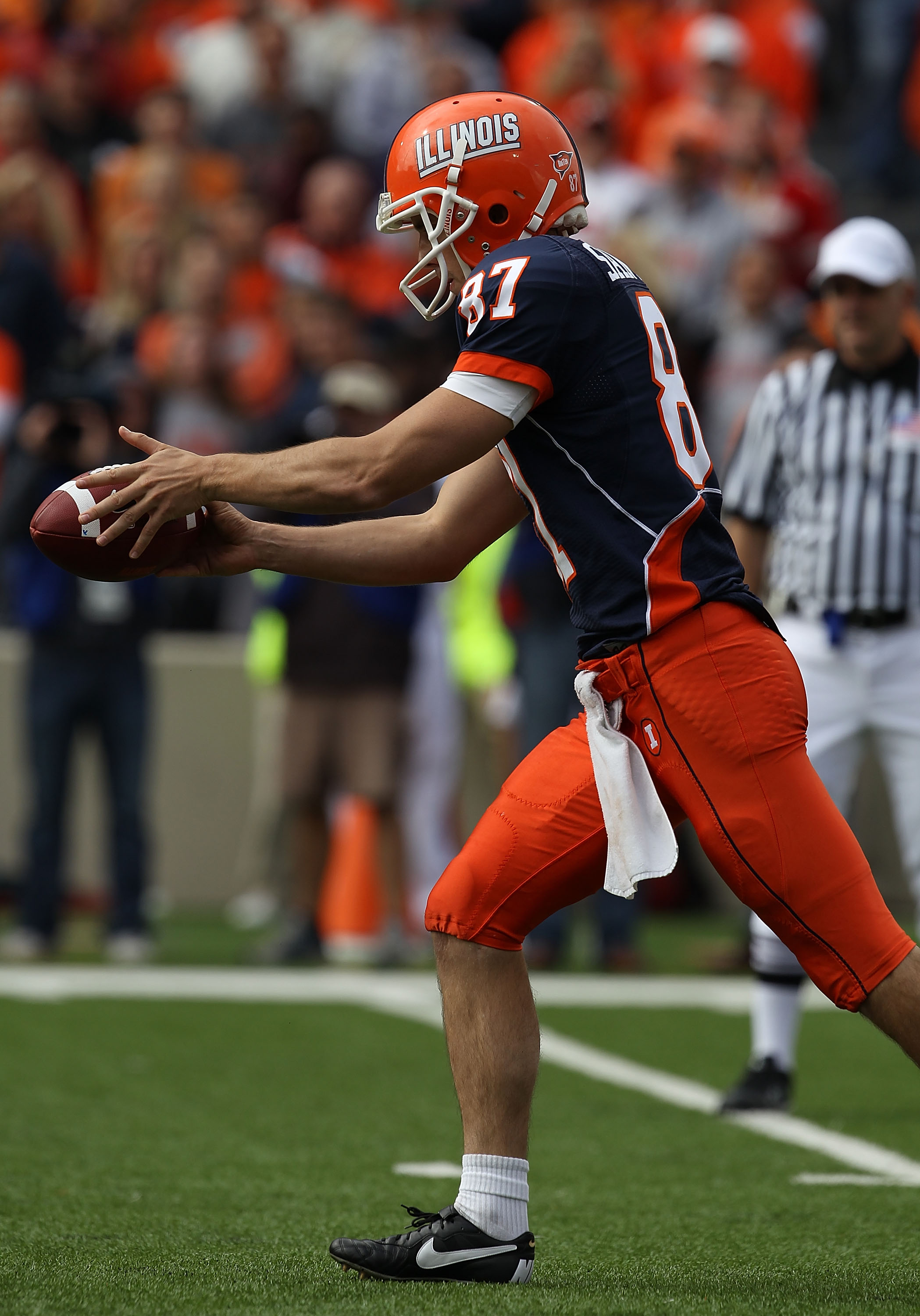 Four downs: Former Illini kicker Derek Dimke