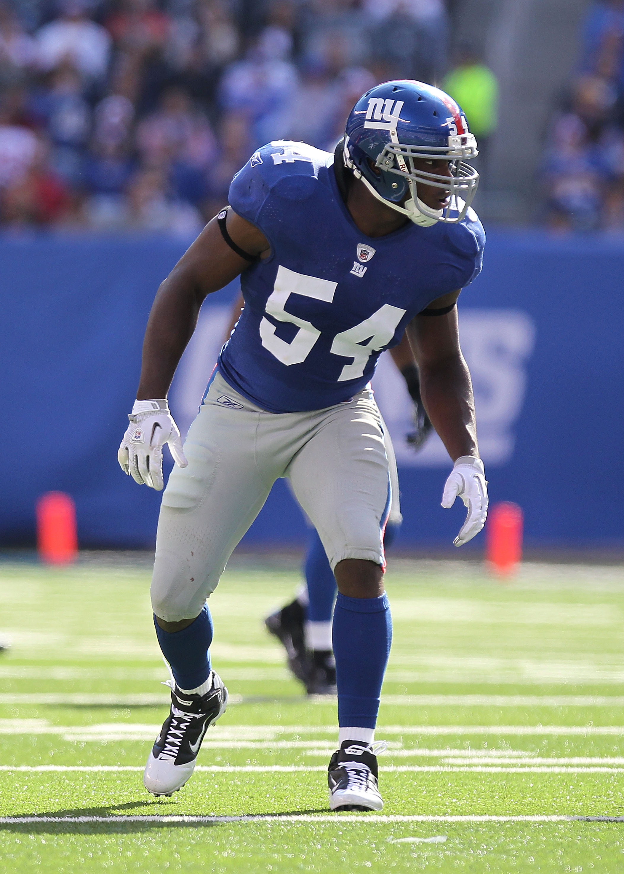 Giants Will Use Kiwanuka to Fill Gap Left by Umenyiora - The New