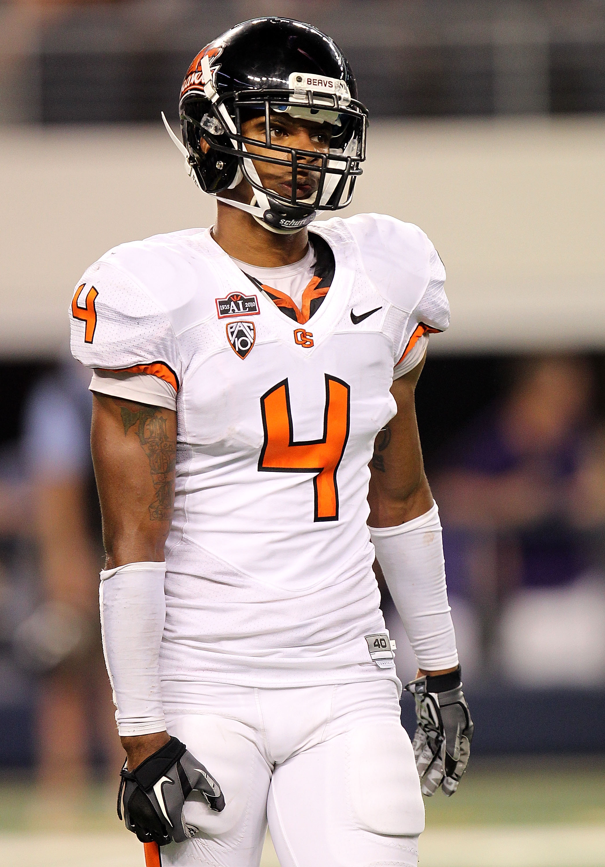ARLINGTON, TX - SEPTEMBER 04: Cornerback James Dockery #4 of the Oregon State Beavers at Cowboys Stadium on September 4, 2010 in Arlington, Texas. (Photo by Ronald Martinez/Getty Images)