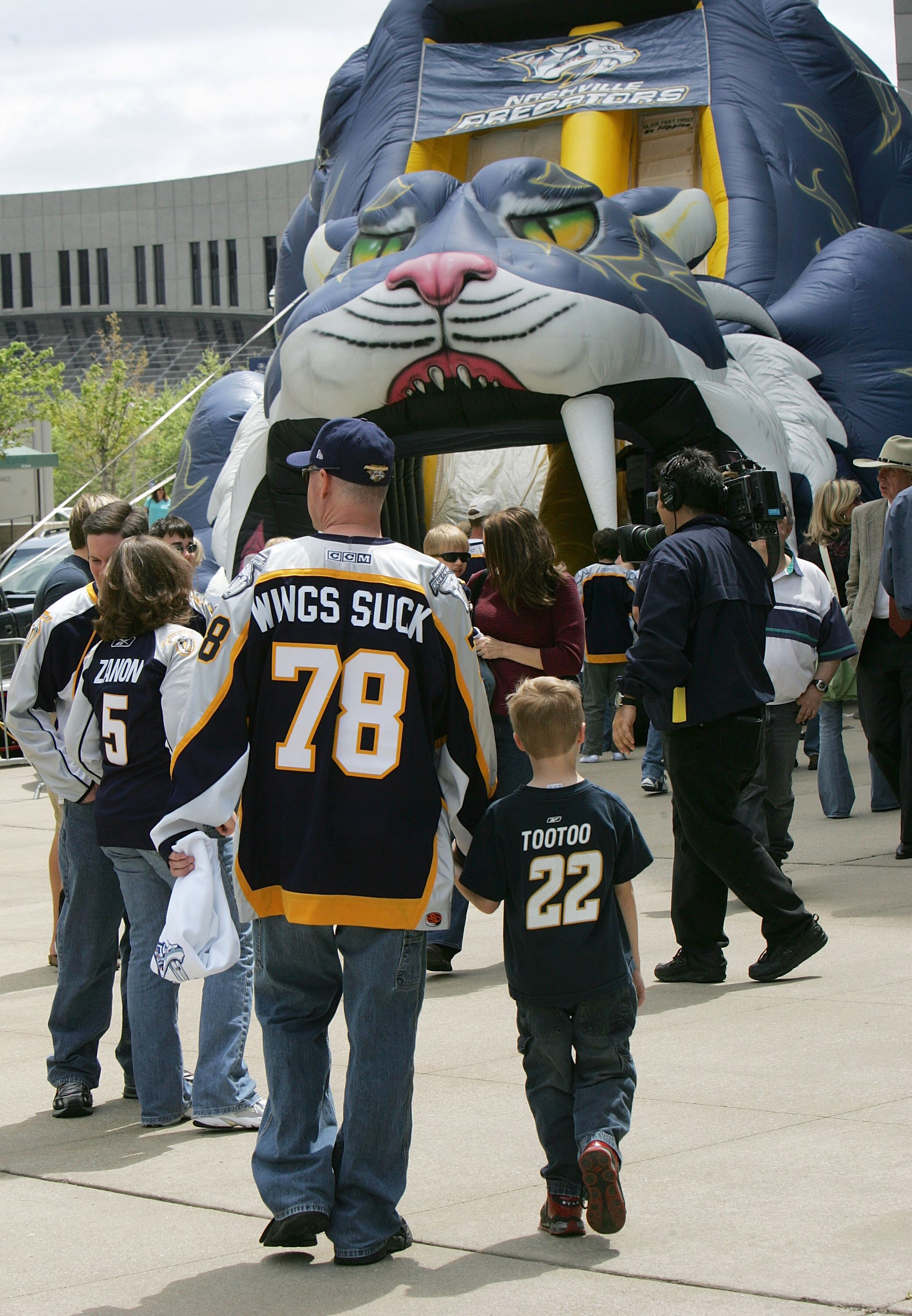 Power Ranking The 30 NHL Fan Bases Bleacher Report Latest News