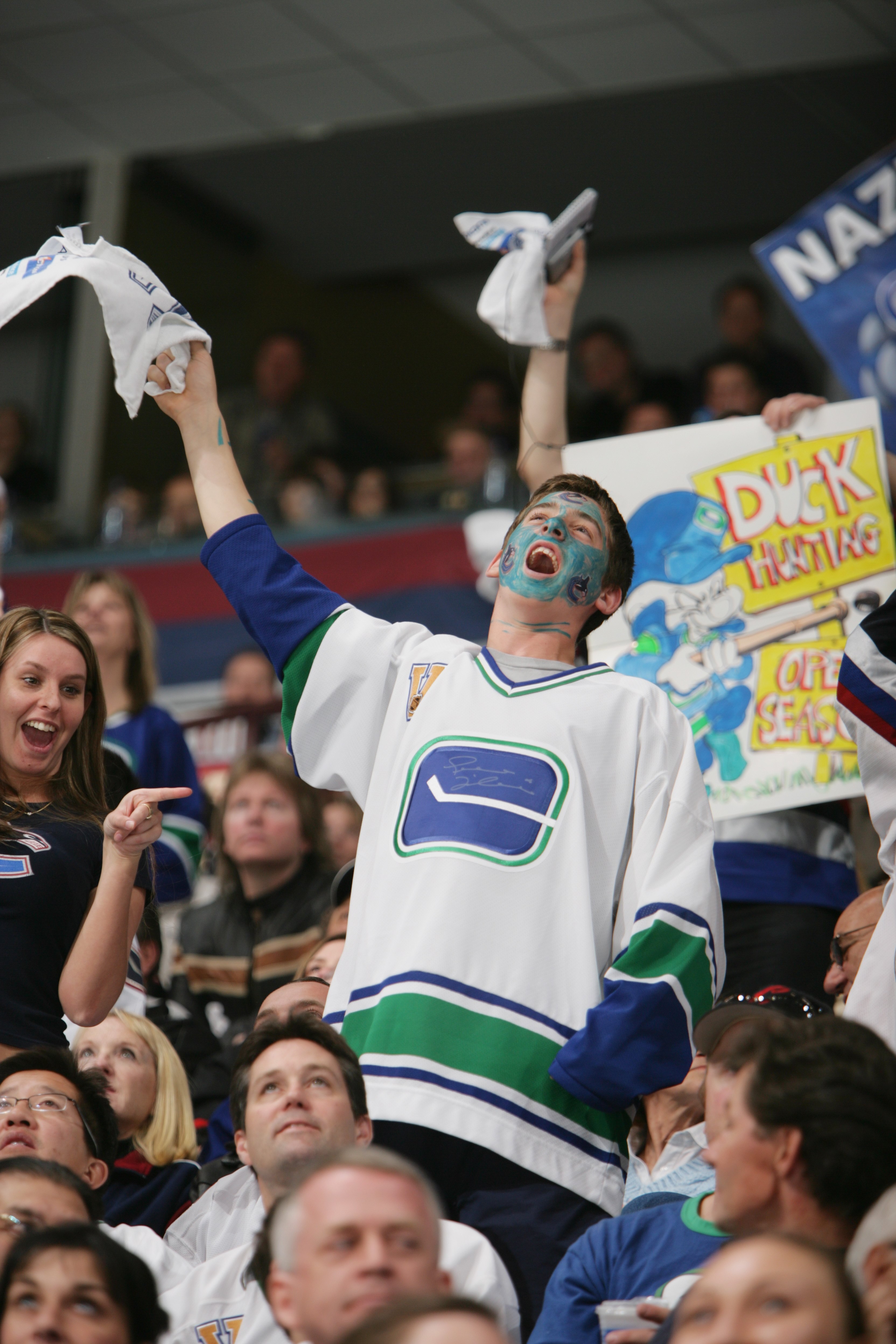 Power Ranking The 30 NHL Fan Bases Bleacher Report Latest News