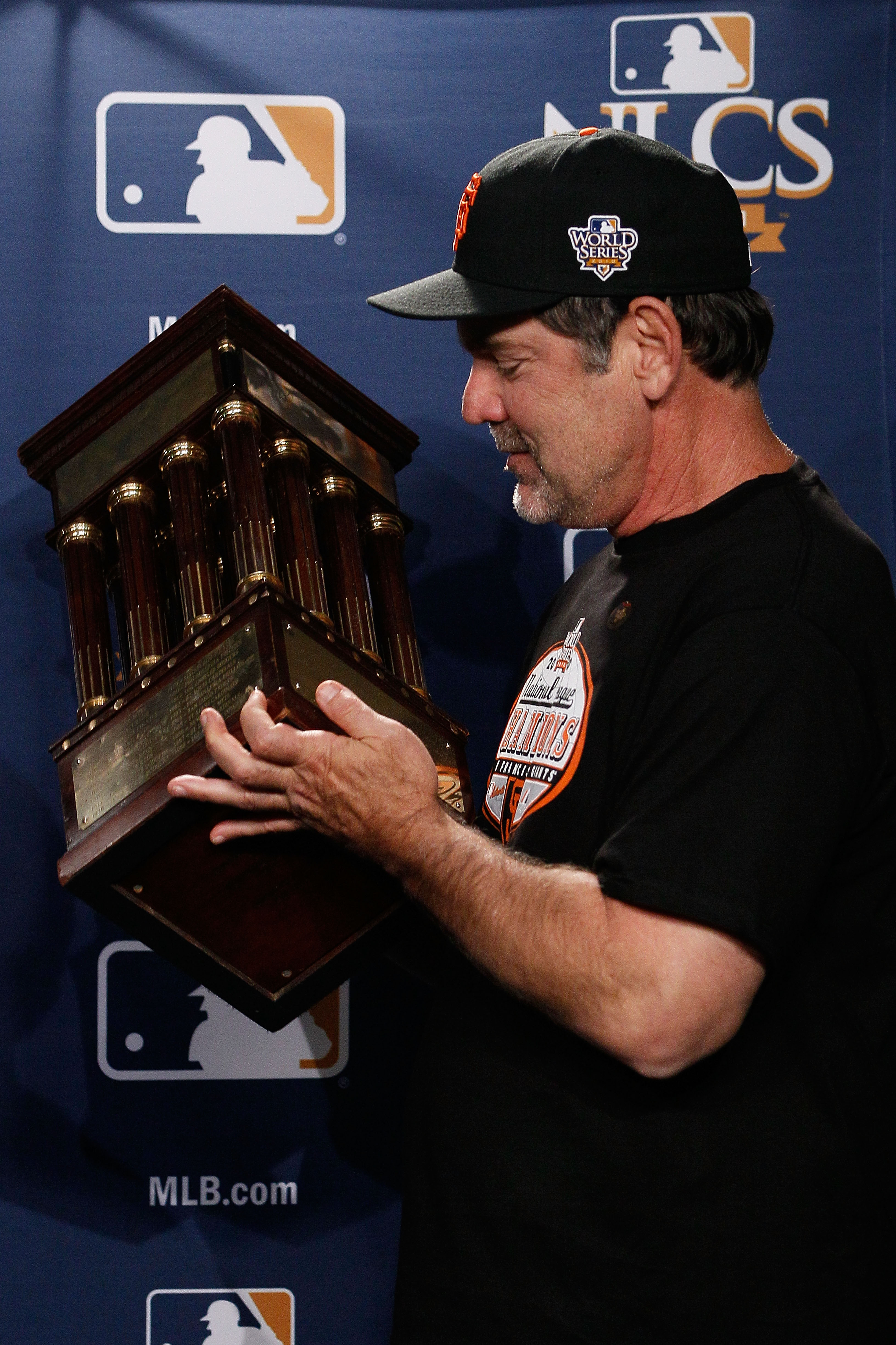 A Philadelphia Phillies fan yells during the first inning of Game 6 of  baseball's National League Championship Series against the San Francisco  Giants Saturday, Oct. 23, 2010, in Philadelphia. (AP Photo/Eric Gay