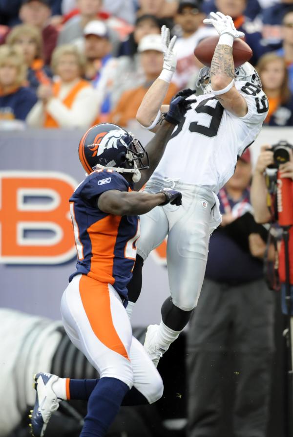 Oakland Raiders Embarrass Broncos: Darren McFadden Dominates Denver Defense, News, Scores, Highlights, Stats, and Rumors