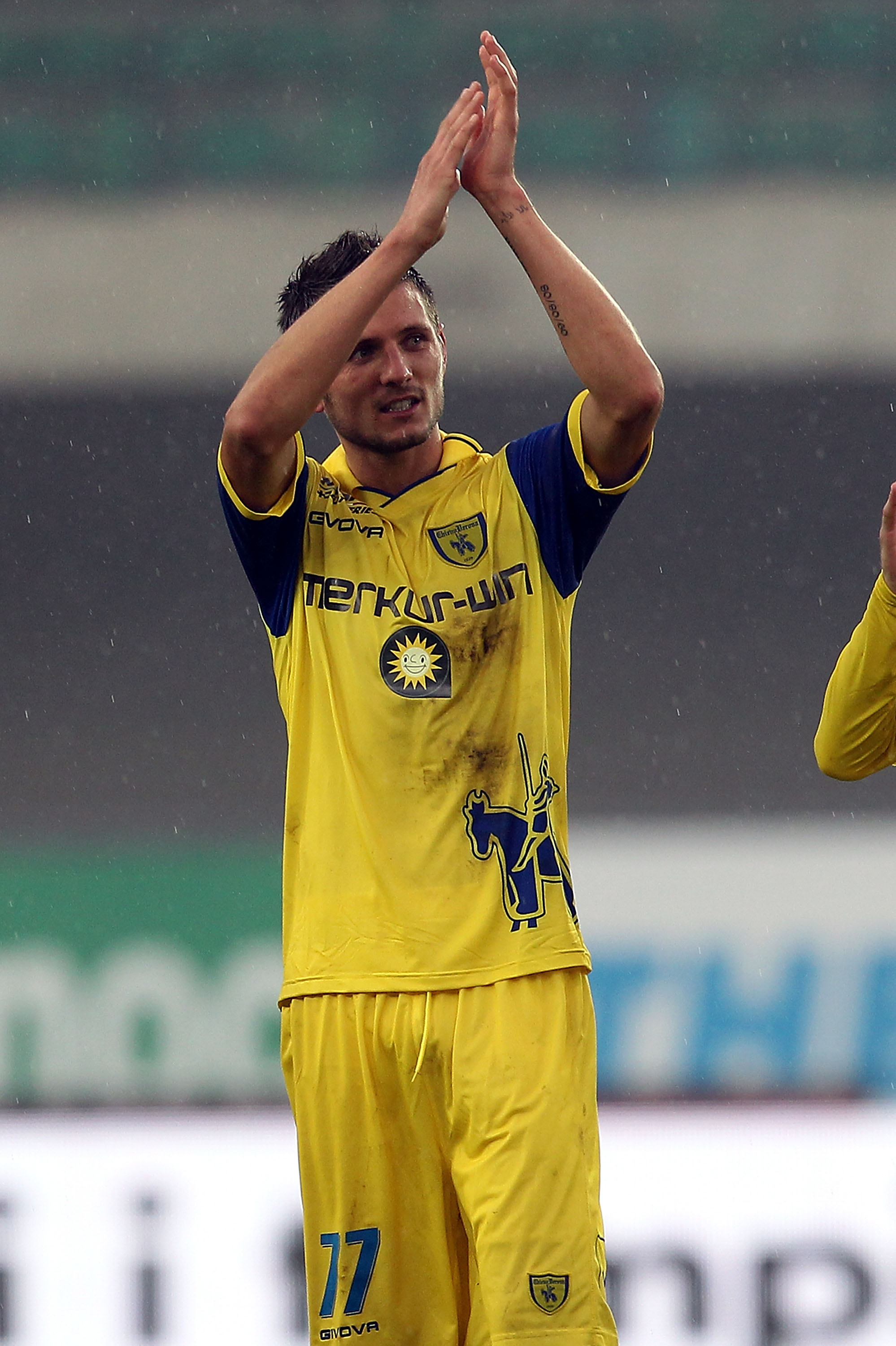 Cyril Thereau celebrates after his last-minute goal gave Chievo the victory.