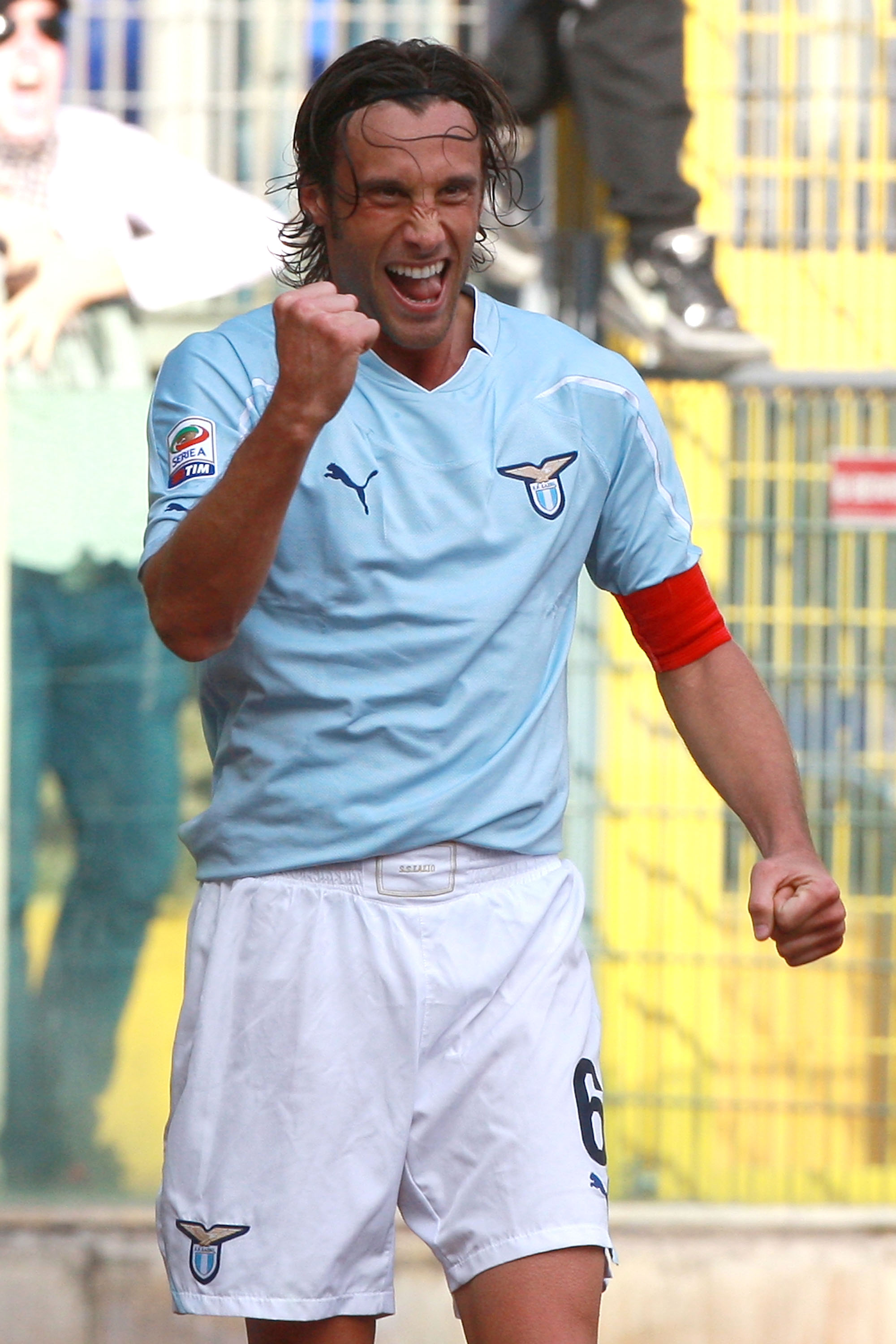 Stefano Mauri scored what turned out to be the game winner for Lazio.