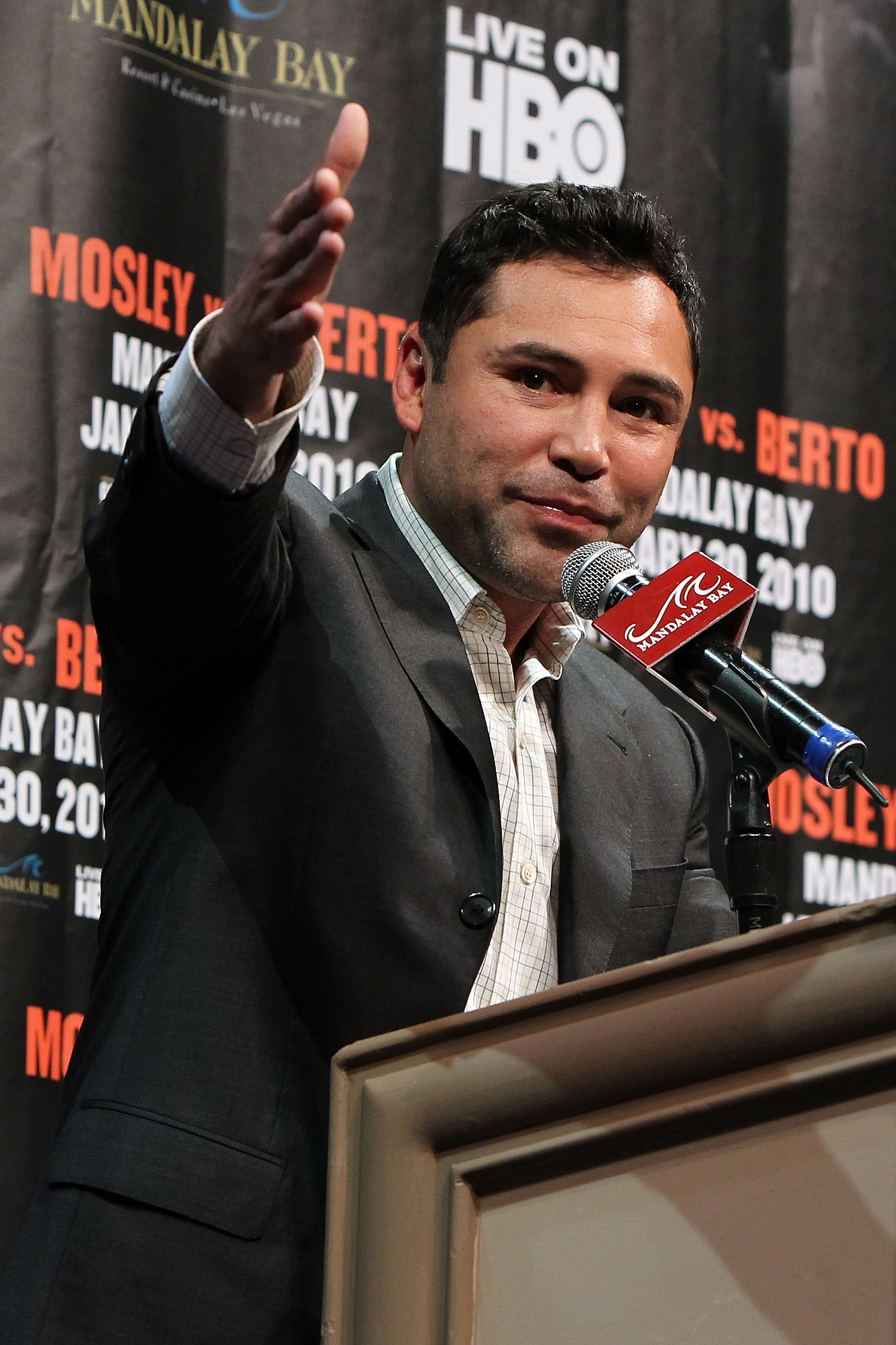LAS VEGAS - NOVEMBER 14:  Promoter Oscar De La Hoya of Golden Boy Promotions speaks during a news conference at the Mandalay Bay Hotel & Casino on November 14, 2009 in Las Vegas, Nevada. Boxers Shane Mosley and Andre Berto announced today they will meet i