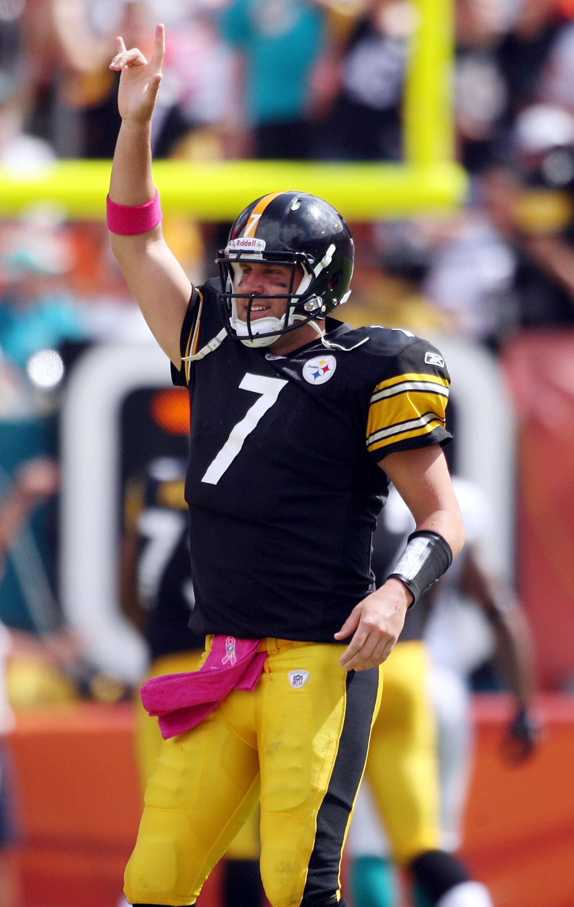 Ron Cook: Ben Roethlisberger carries weight of Steelers' hope