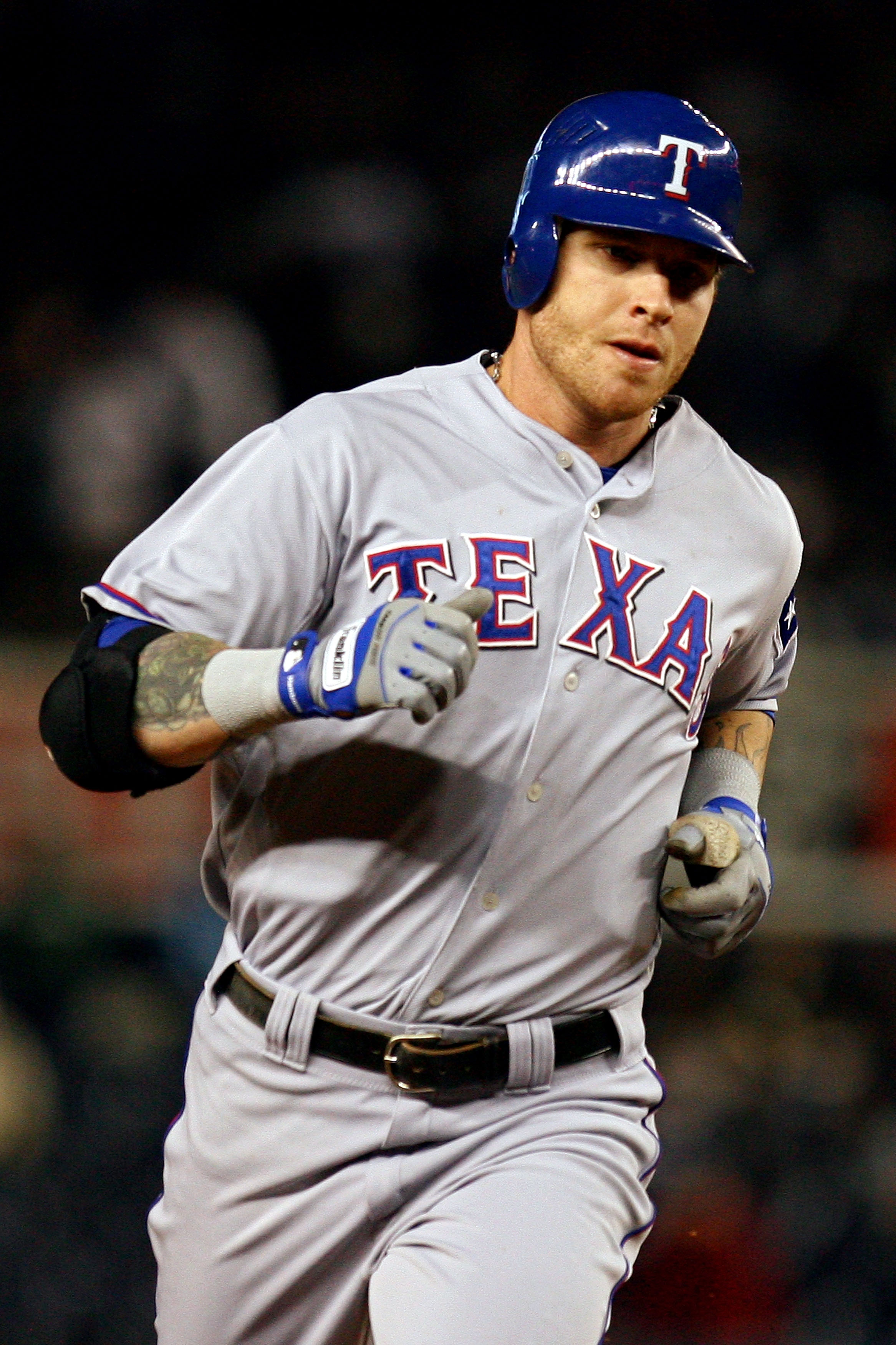 NEW YORK - OCTOBER 19:  Josh Hamilton #32 of the Texas Rangers round the bases after hitting a solo homerun in the ninth inning against the New York Yankees in Game Four of the ALCS during the 2010 MLB Playoffs at Yankee Stadium on October 19, 2010 in the