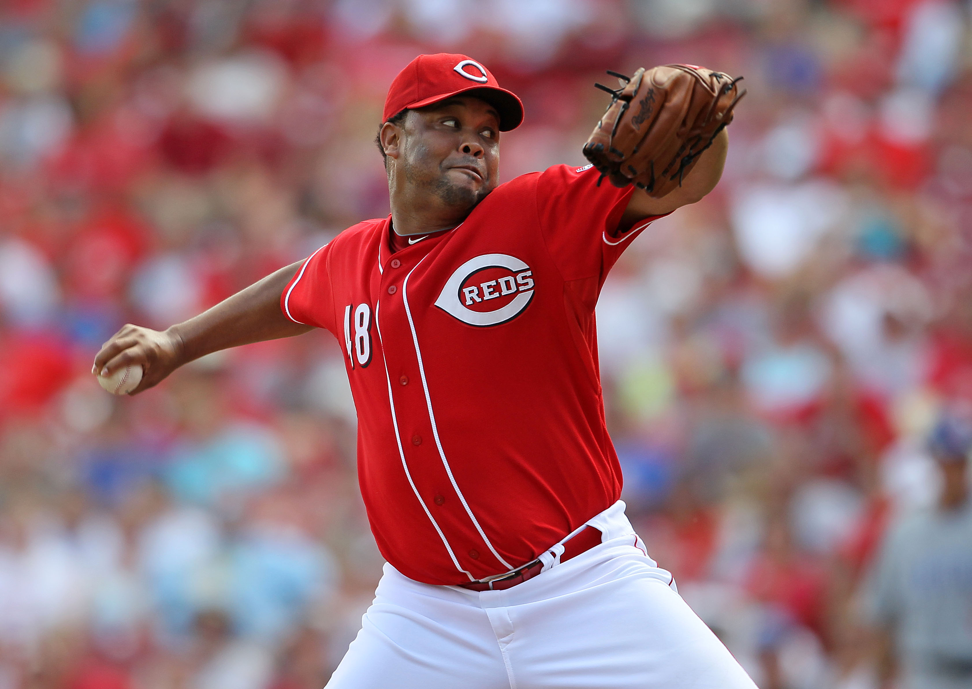 CINCINNATI - AUGUST 29:  Francisco Cordero #48  of the Cincinnati Reds throws a pitch during the 7-5 win over the Chicago Cubs at Great American Ball Park on August 29, 2010 in Cincinnati, Ohio.  (Photo by Andy Lyons/Getty Images)