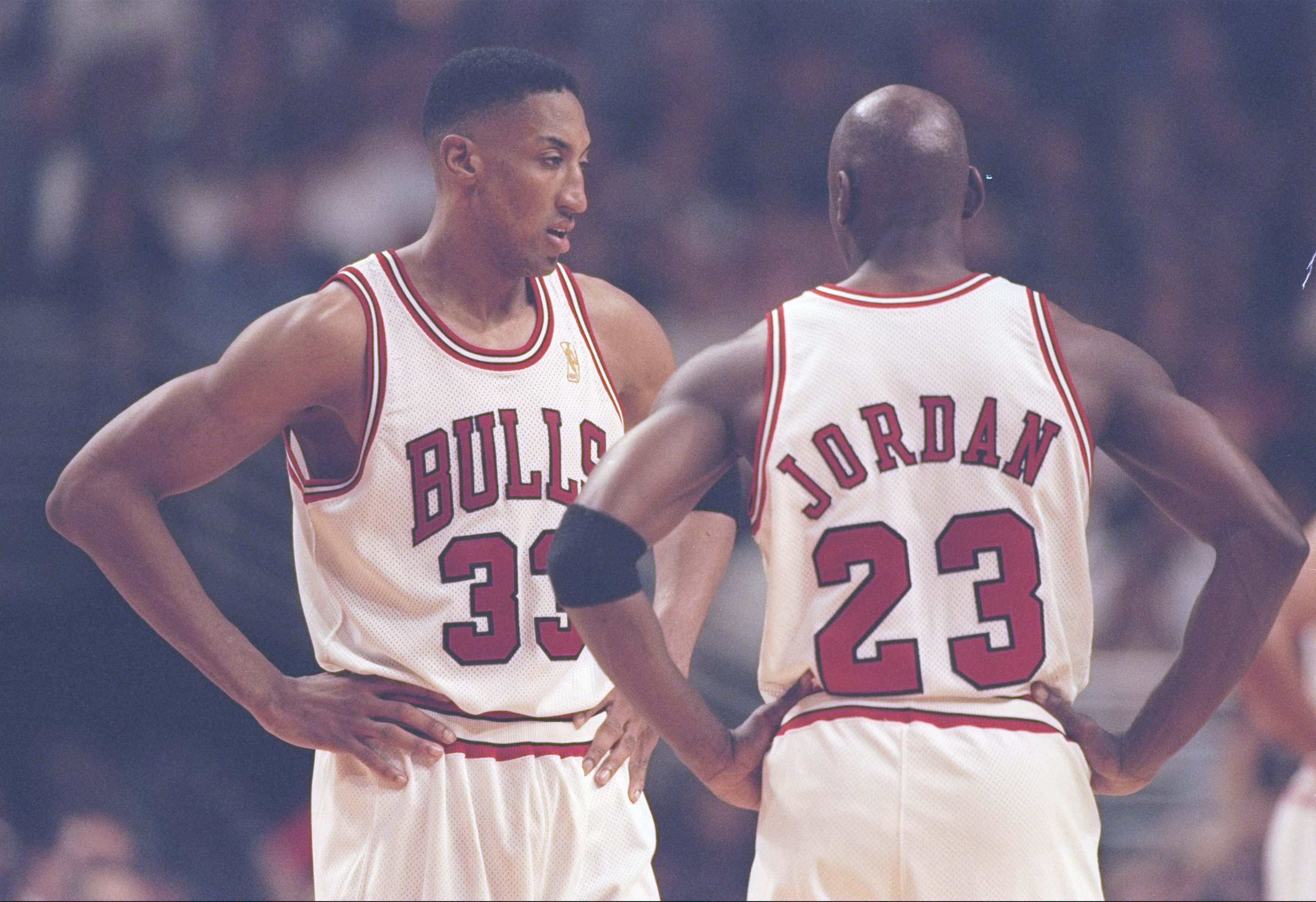 NBA History: Jordan's Bulls, Bird's Celtics and the 10 Greatest