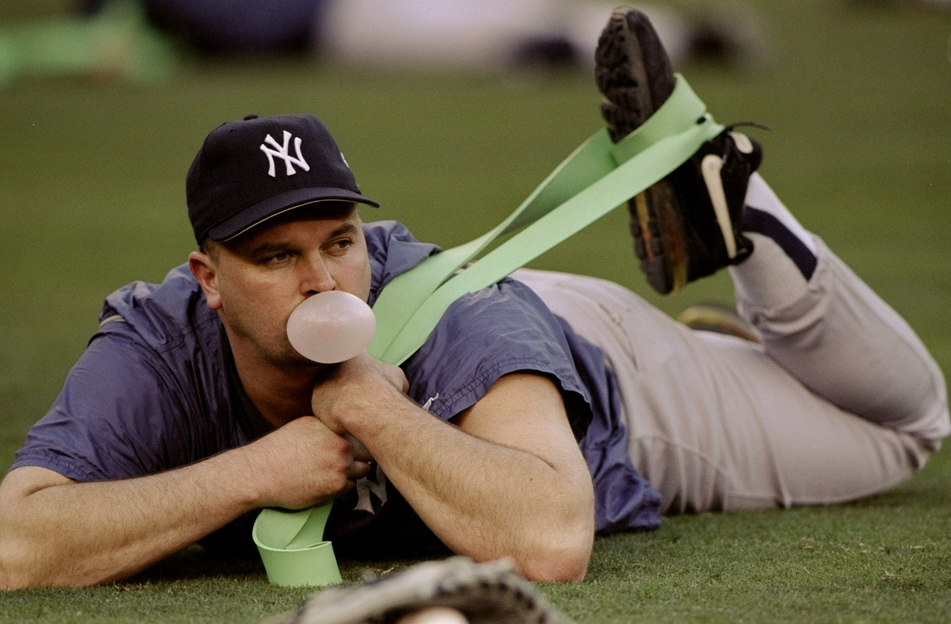 19 Oct 1998:  Pitcher David Wells #33 of the New York Yankees looks on during a workout for the 1998 World Series game against the San Diego Padres at Qualcomm Stadium in San Diego, California. Mandatory Credit: Todd Warshaw  /Allsport