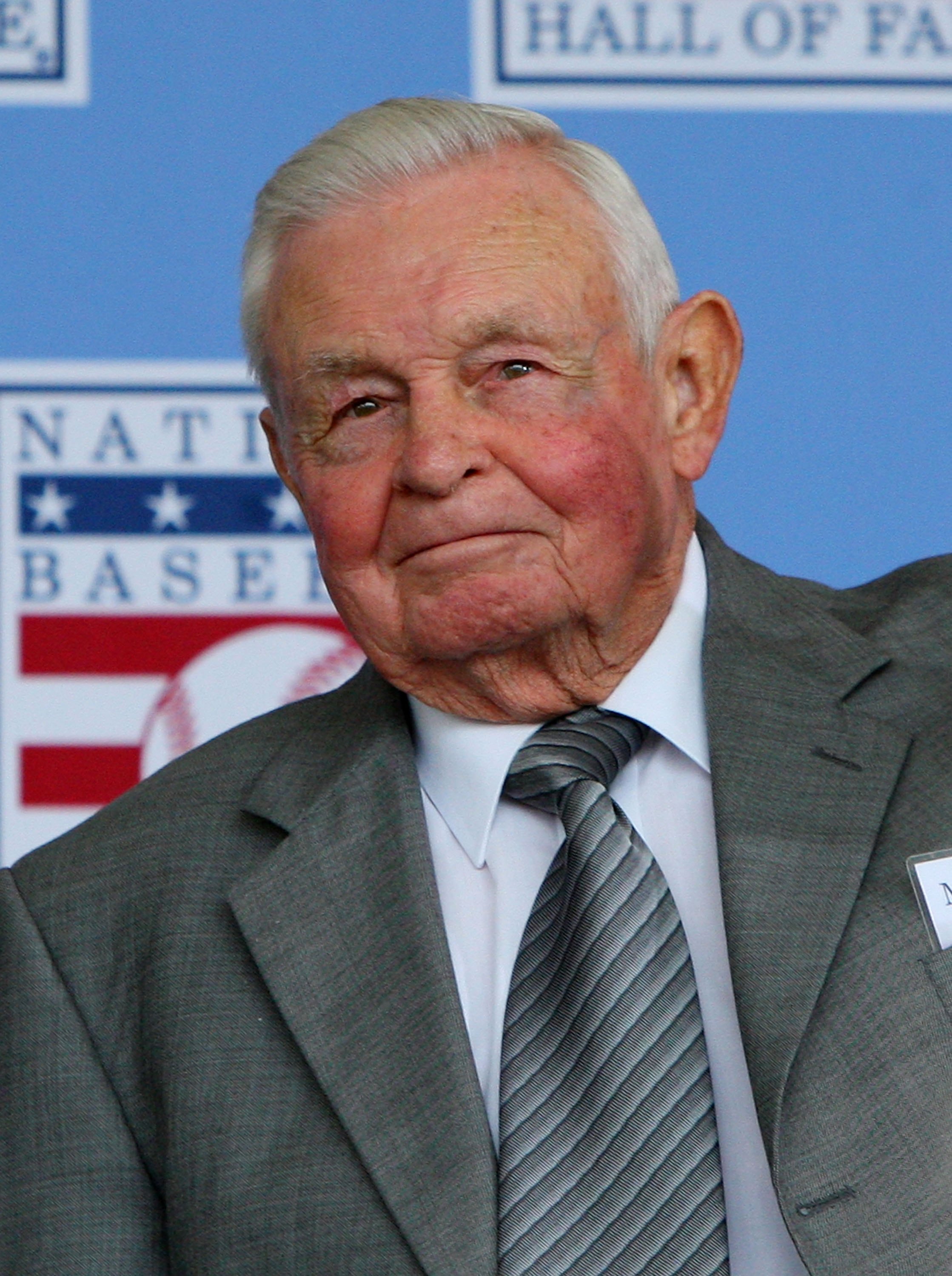 COOPERSTOWN, NY - JULY 26:  Hall of Fame manager Earl Weaver looks on at Clark Sports Center during the 2009  Baseball Hall of Fame induction ceremony on July 26, 2009 in Cooperstown, New York.  (Photo by Jim McIsaac/Getty Images)